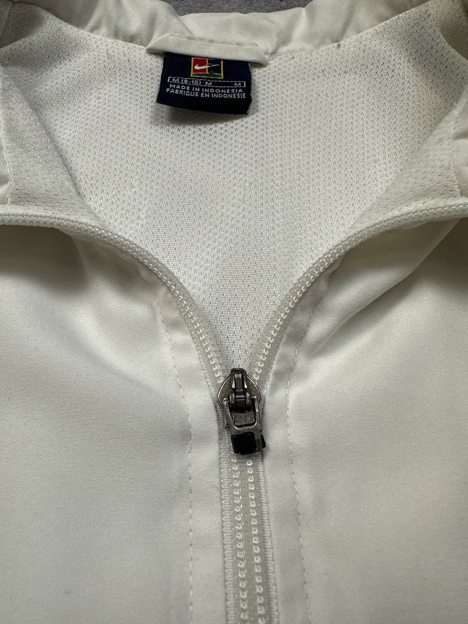 Nike Vintage Nike Court Women’s Track Jacket, Size M (8–10) Size M / US 6-8 / IT 42-44 - 8 Thumbnail