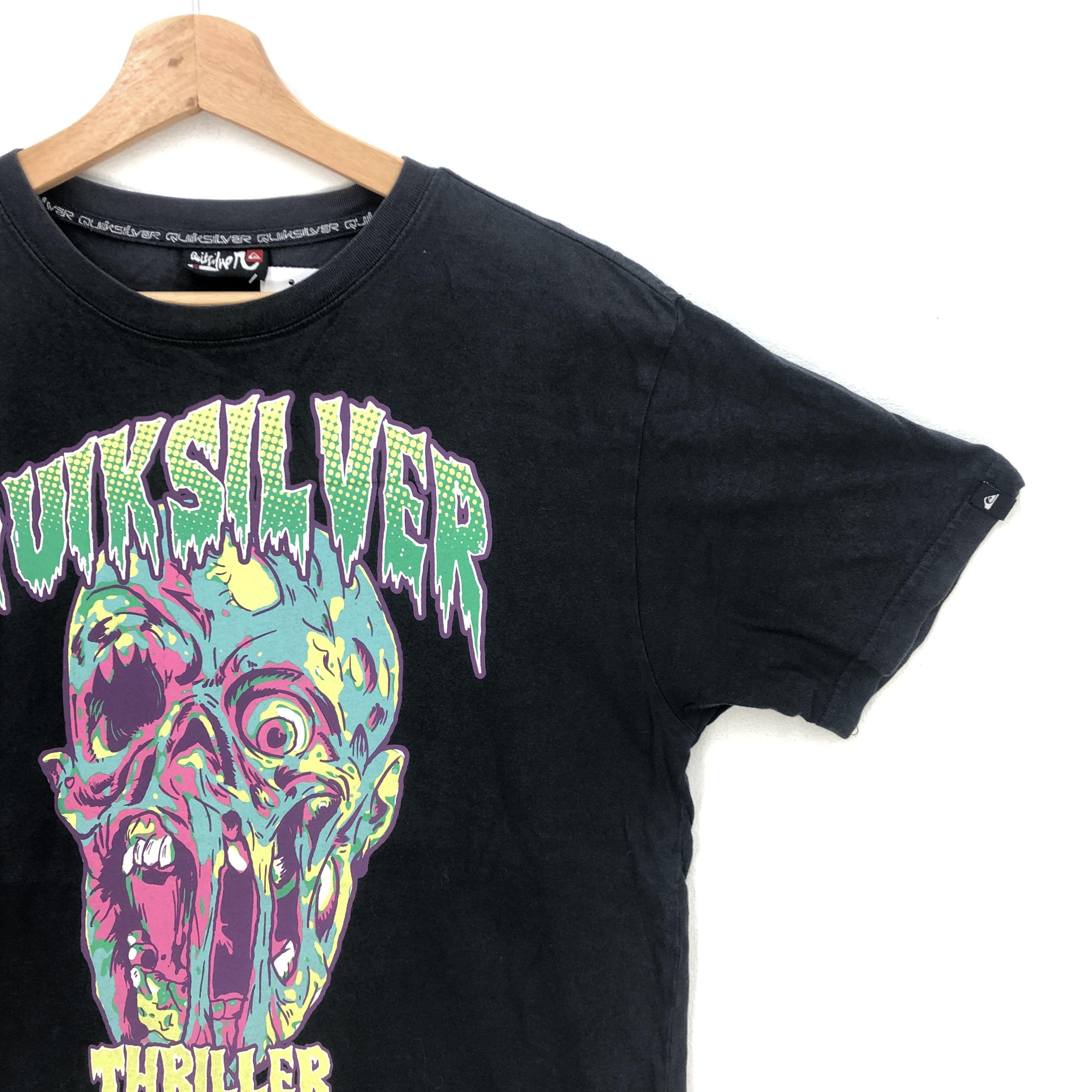 Quiksilver Vintage Y2K Quiksilver Tshirt Frankenstein Thriller Surf Tee Size US S / EU 44-46 / 1 - 4 Thumbnail