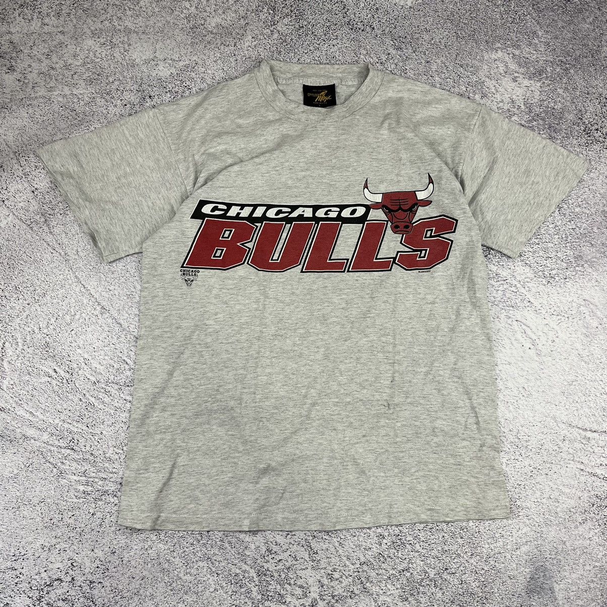 NBA × Vintage Vintage Chicago Bulls Tee 90s Made in USA NBA RIP Size US L / EU 52-54 / 3 - 1 Thumbnail