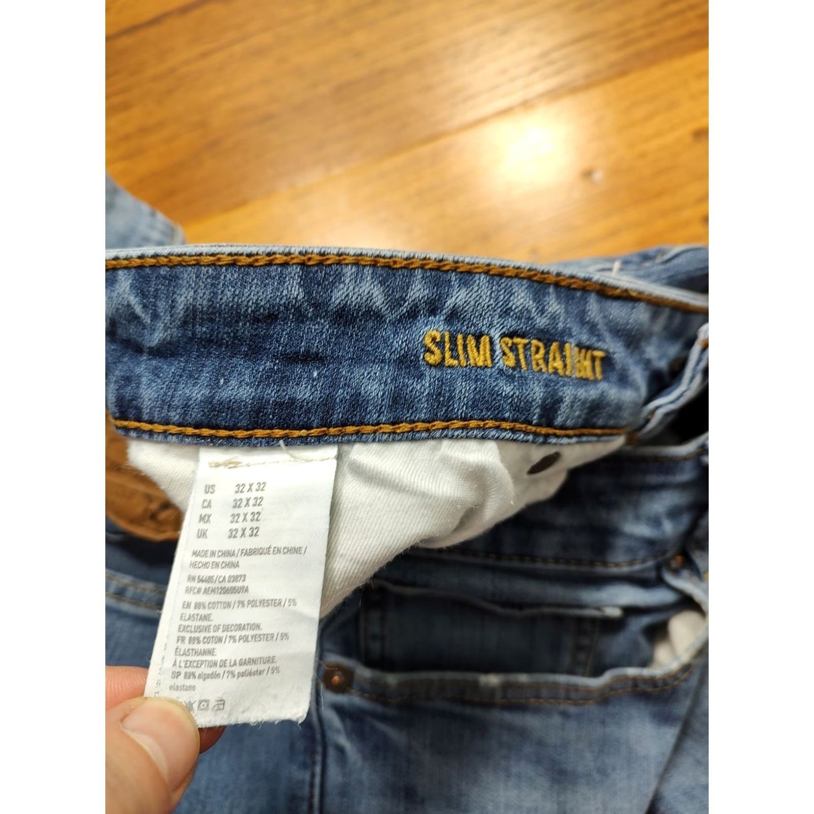 American Eagle Outfitters American Eagle Jeans Mens Slim Straight 32x32 Blue Denim 5-Pocket Logo Zipper Next Level Flex Slimming Stretch Regular Rise 10in Natural Light Wash Size US 32 / EU 48 - 5 Thumbnail