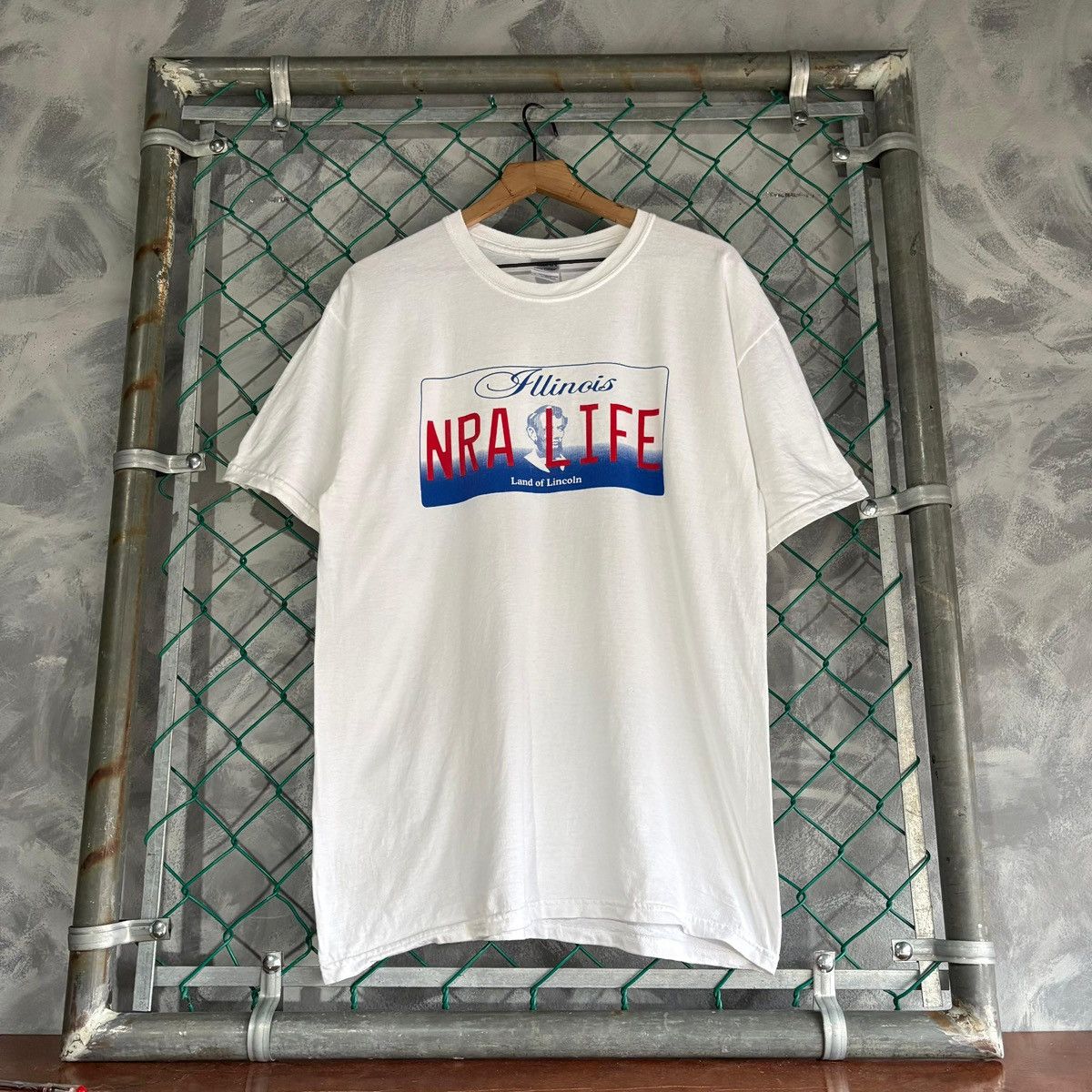 Gildan Vintage NRA T Shirt Mens - talla L White Abraham Lincoln Size US L / EU 52-54 / 3 - 1 Thumbnail