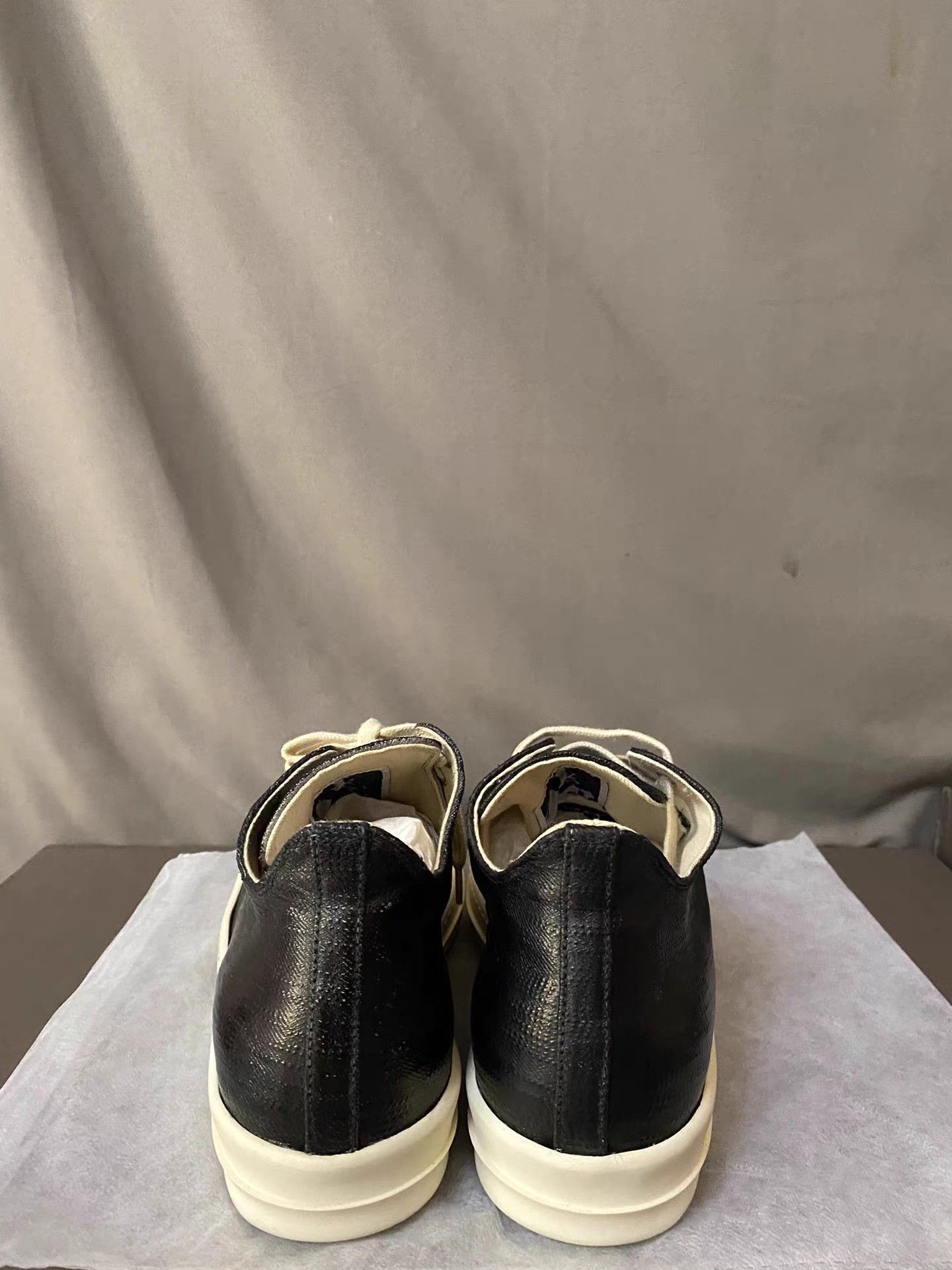 Rick Owens Brand New Rick Owens DRKSHDW Waxed Low Top with Toe Logo Size US 8 / EU 41 - 4 Thumbnail