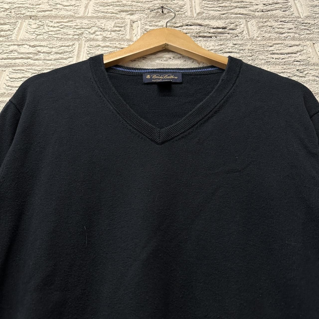 Brooks Brothers Brooks Brothers Supima Cotton V-Neck Sweater Large Size US L / EU 52-54 / 3 - 1 Thumbnail