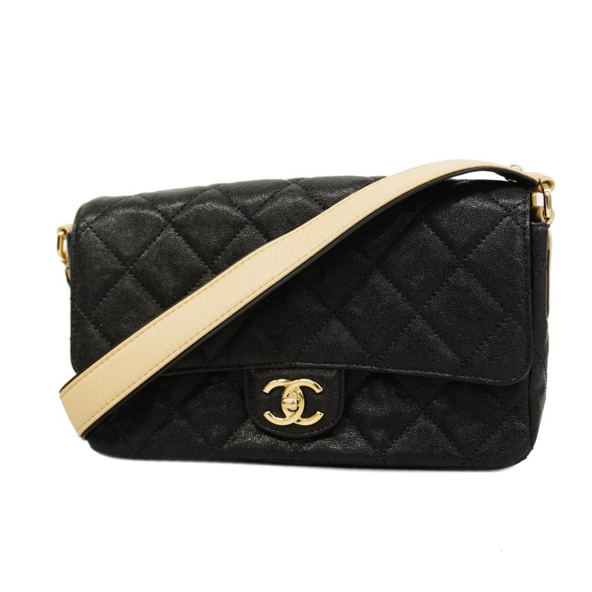 image of Chanel Matelassé Shoulder in Black, Women's