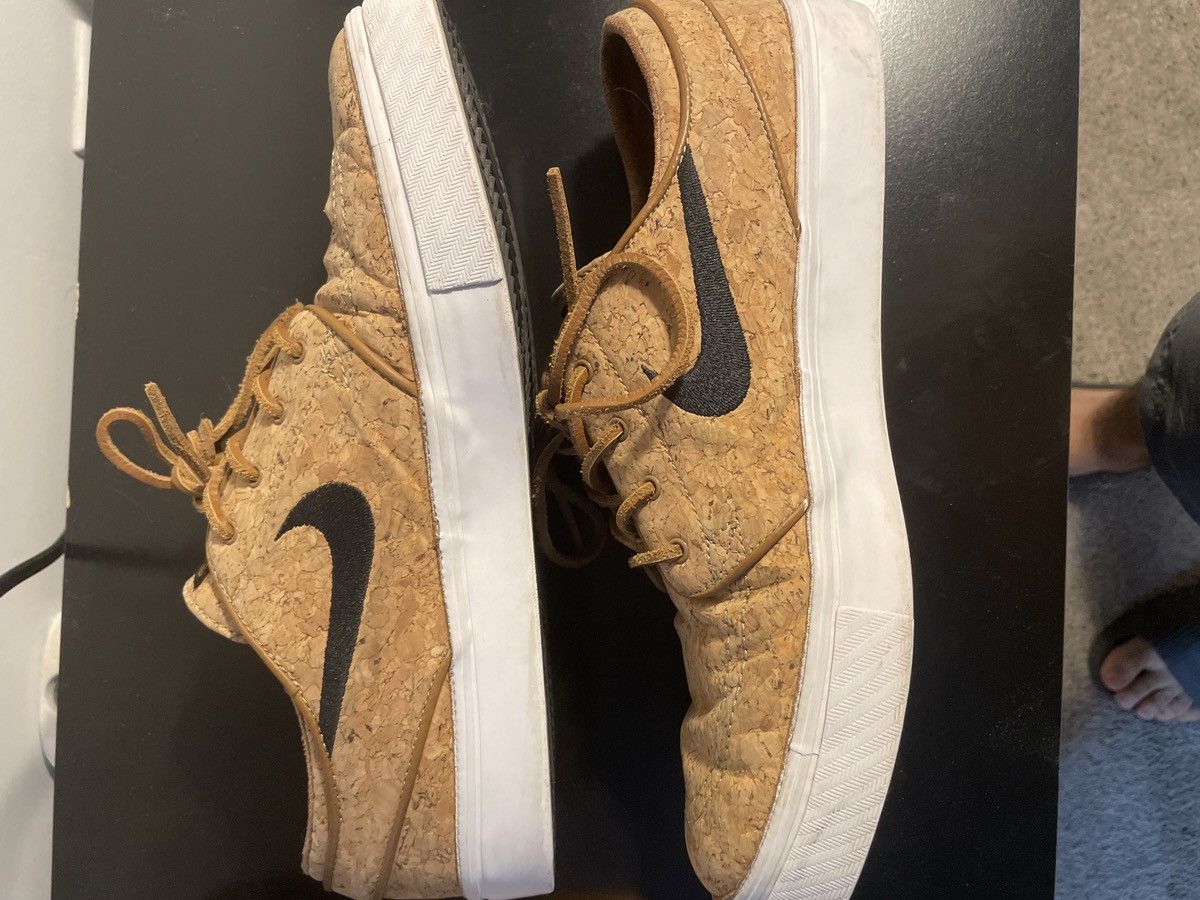 Nike Cork Stefan Janoski Size US 9.5 / EU 42-43 - 1 Thumbnail