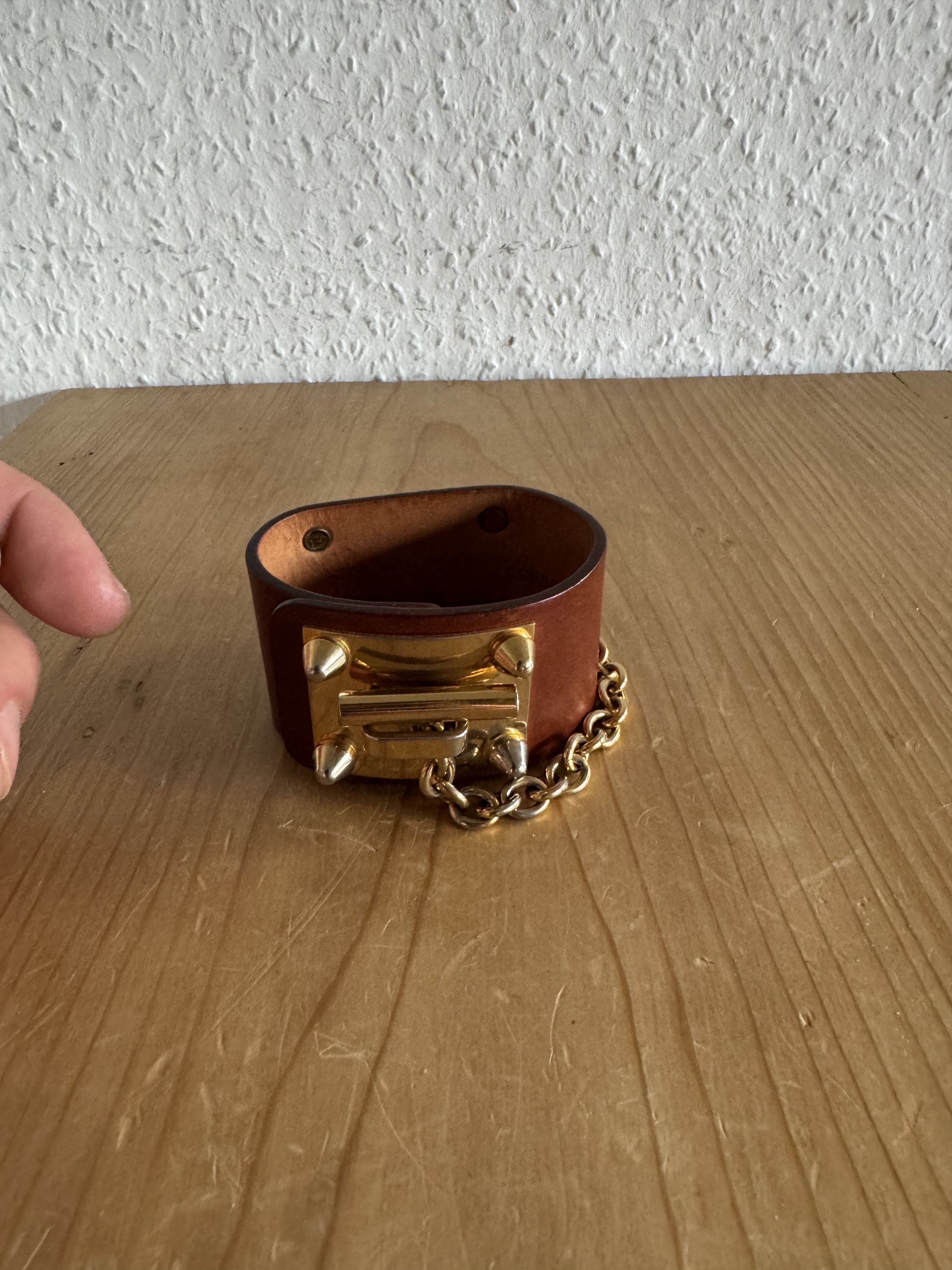 Dsquared2 Wood Plaque Studded Leather Bracelet Size ONE SIZE - 3 Thumbnail