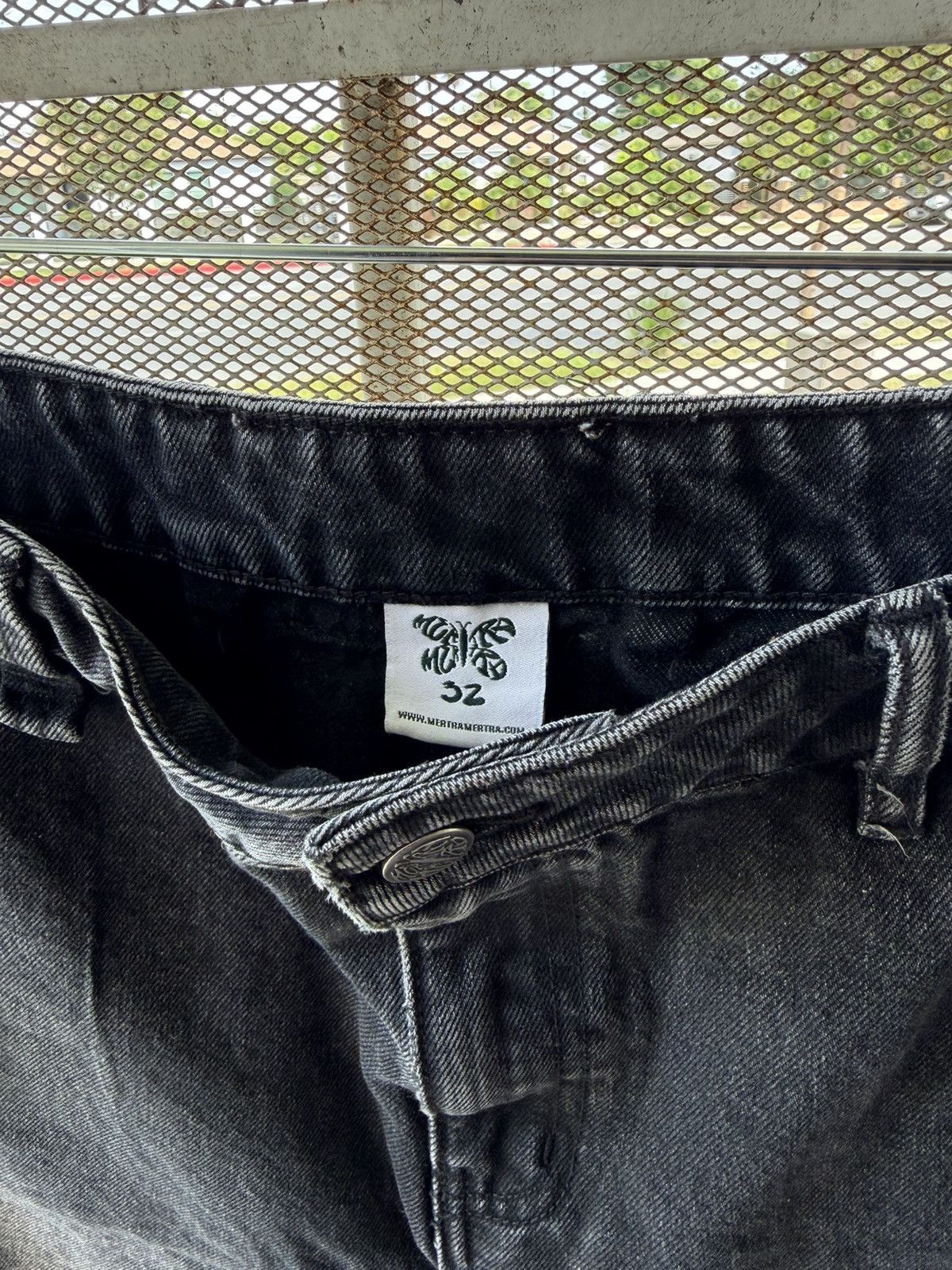 Mertra MERTA BLACK DENIM SHORTS SIZE 32 Size US 32 / EU 48 - 3 Thumbnail