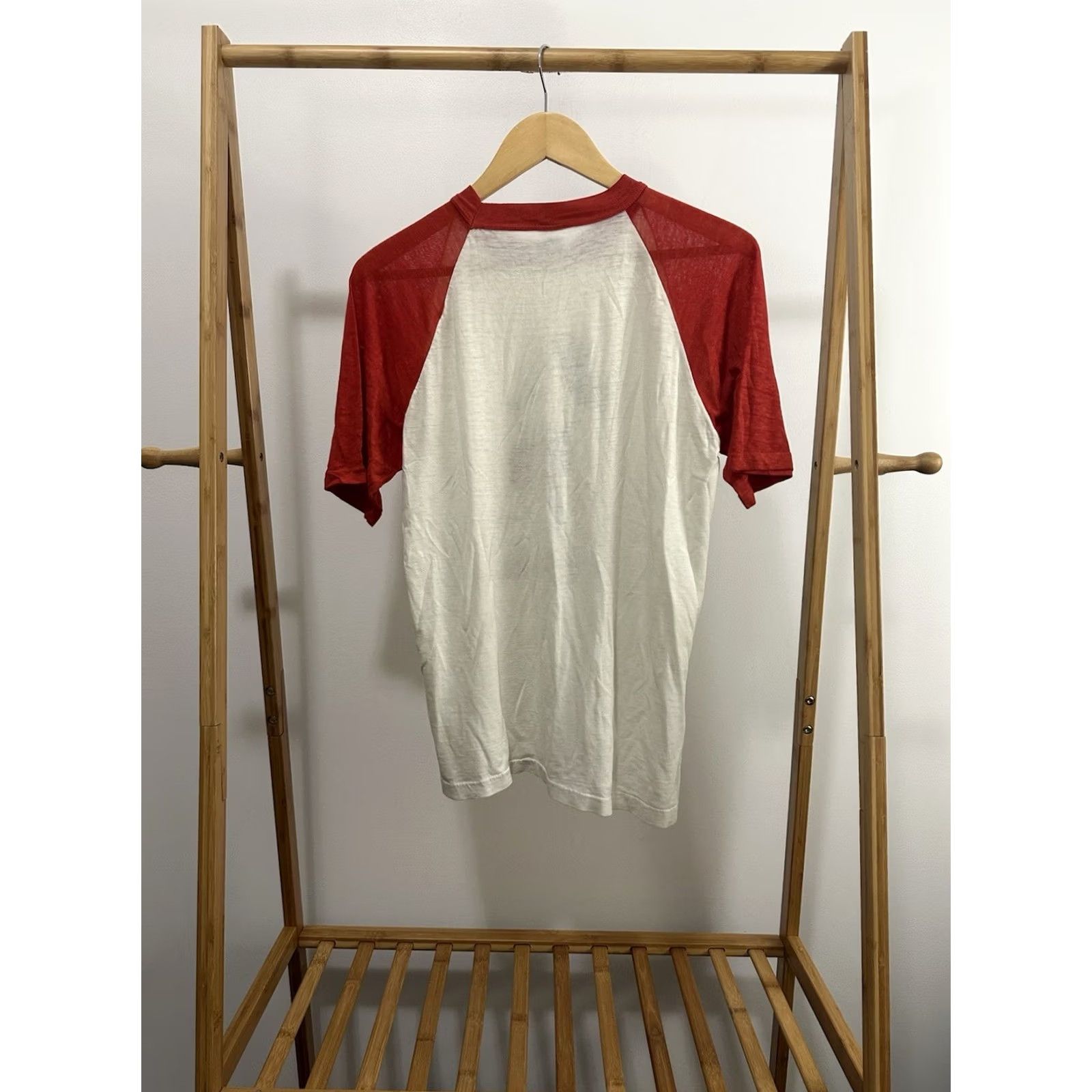 Disney VINTAGE Walt Disney World T-Shirt L Raglan Paper Thin Burnout Worn White Mens Size US L / EU 52-54 / 3 - 2 Thumbnail