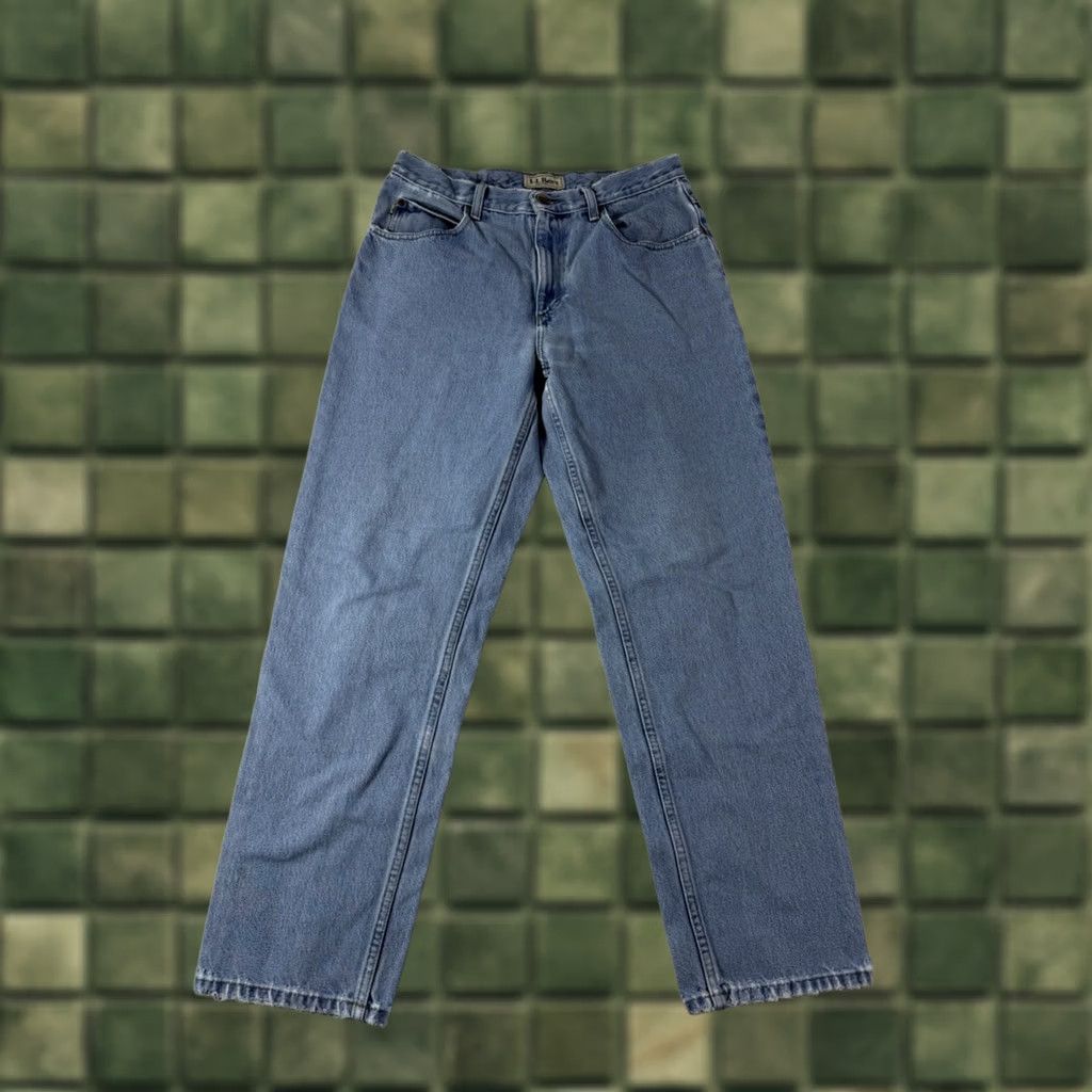 Vintage VINTAGE L.L.Bean Jeans Men's Relaxed Fit Size 32x30 Light Blue Denim Workwear Size US 32 / EU 48 - 1 Thumbnail