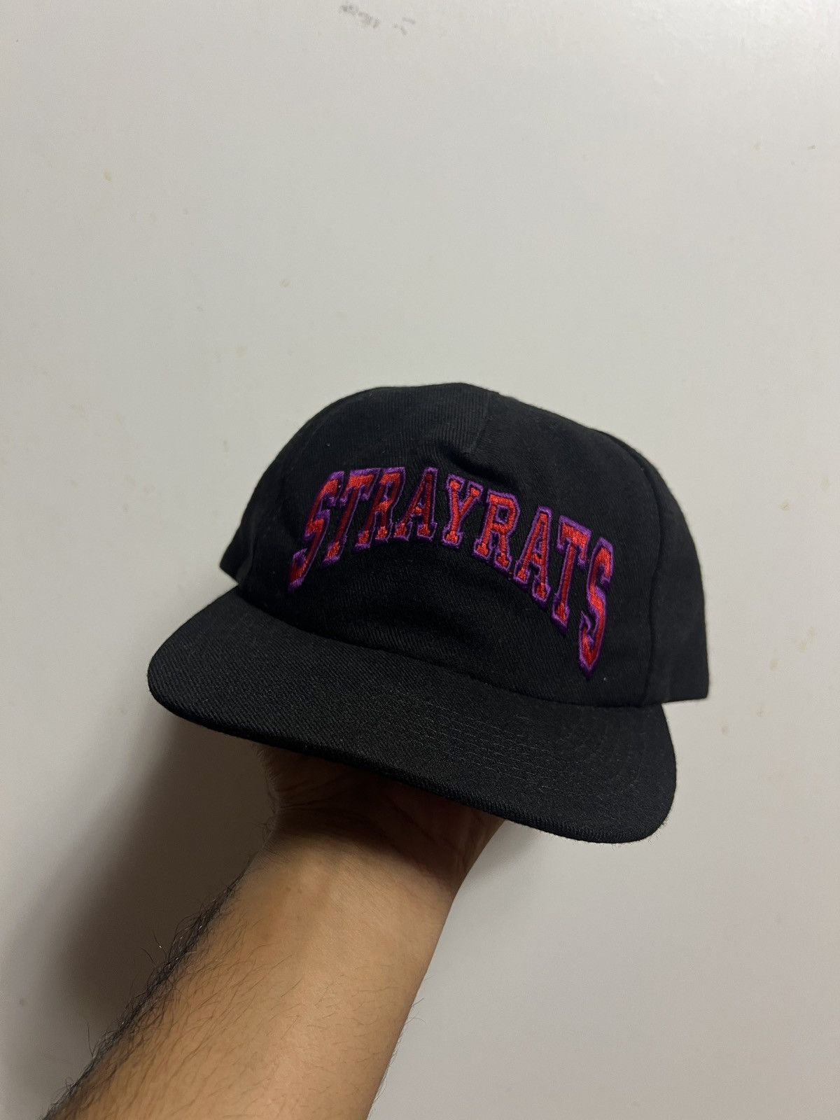 Stray Rats Stray Rats Two Tone College Arch Hat Black Red Size ONE SIZE - 1 Thumbnail
