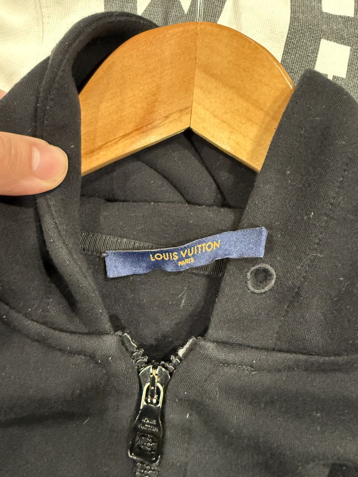 Louis Vuitton Louis Vuitton Staples Edition Black Pin Hoodie Size US XL / EU 56 / 4 - 5 Thumbnail