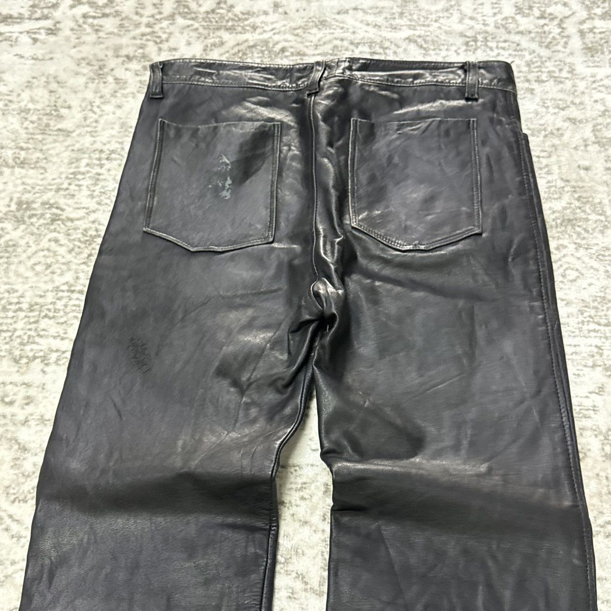 Rei Kawakubo 2000s Japanese Brand Distressed Patina Biker Leather Pants Size US 30 / EU 46 - 8 Thumbnail