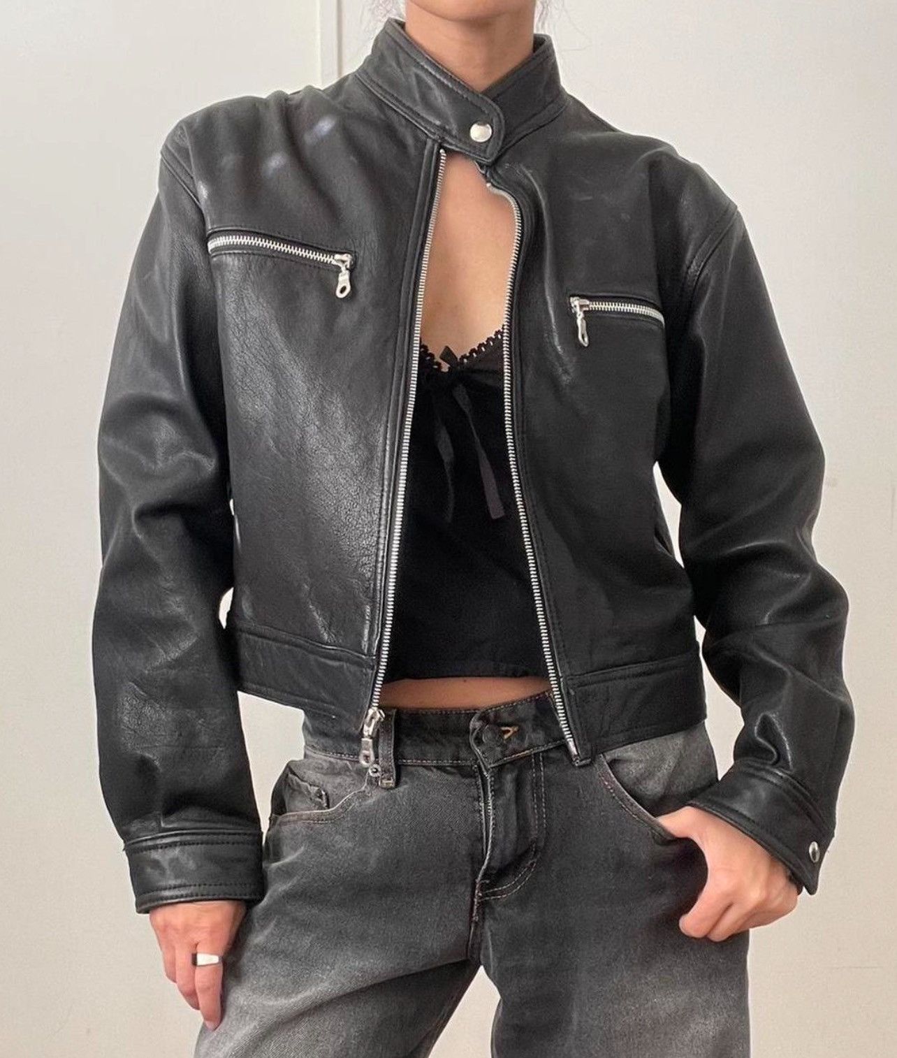 Vintage Vintage leather bomber jacket Size M / US 6-8 / IT 42-44 - 2 Thumbnail