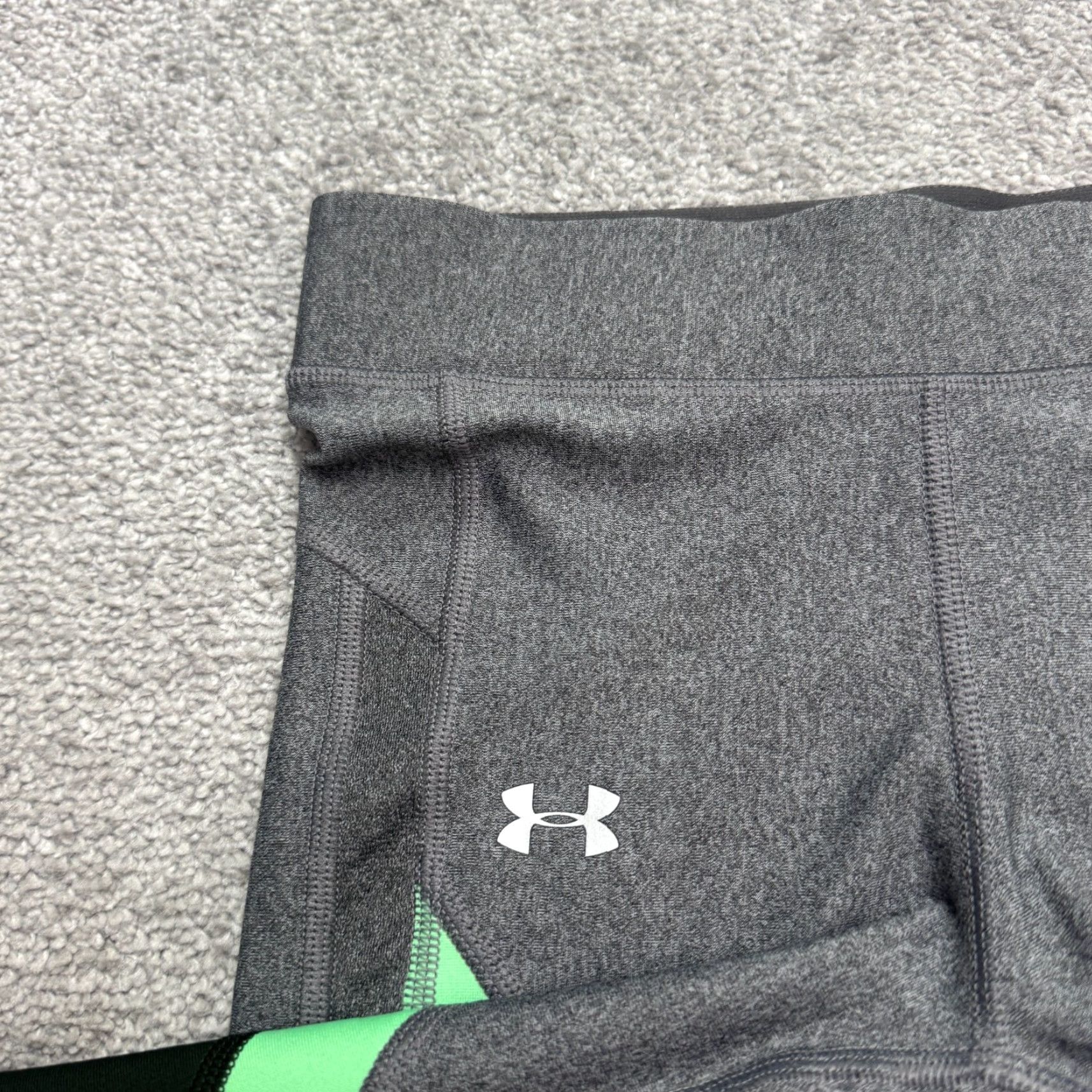 Under Armour Under Armour HeatGear Compression Leggings Womens XS Color Block Gray Black Green Size 26" / US 2 / IT 38 - 4 Thumbnail