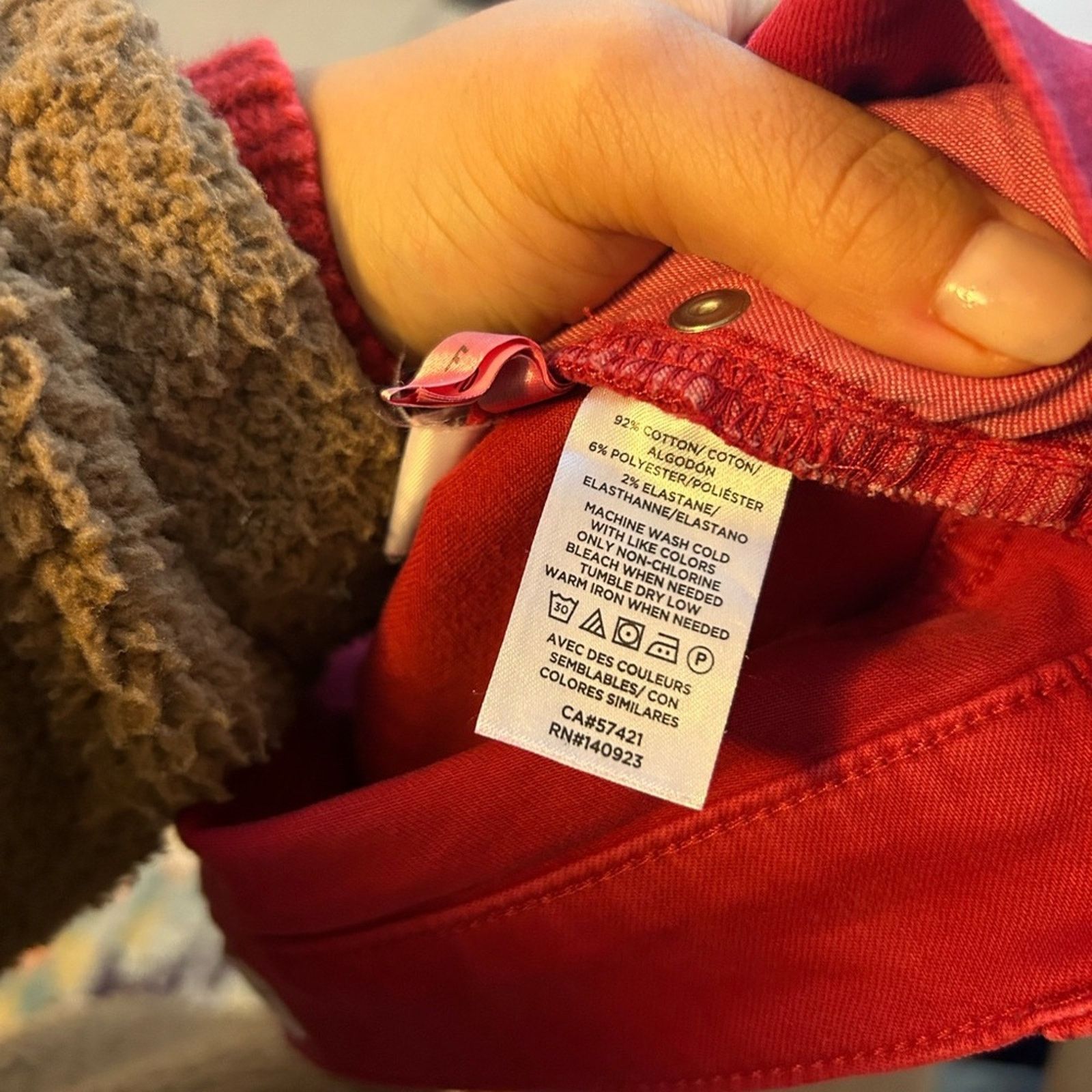Loft Loft Red Raw Hem Skinny Jeans Size 26" / US 2 / IT 38 - 4 Thumbnail