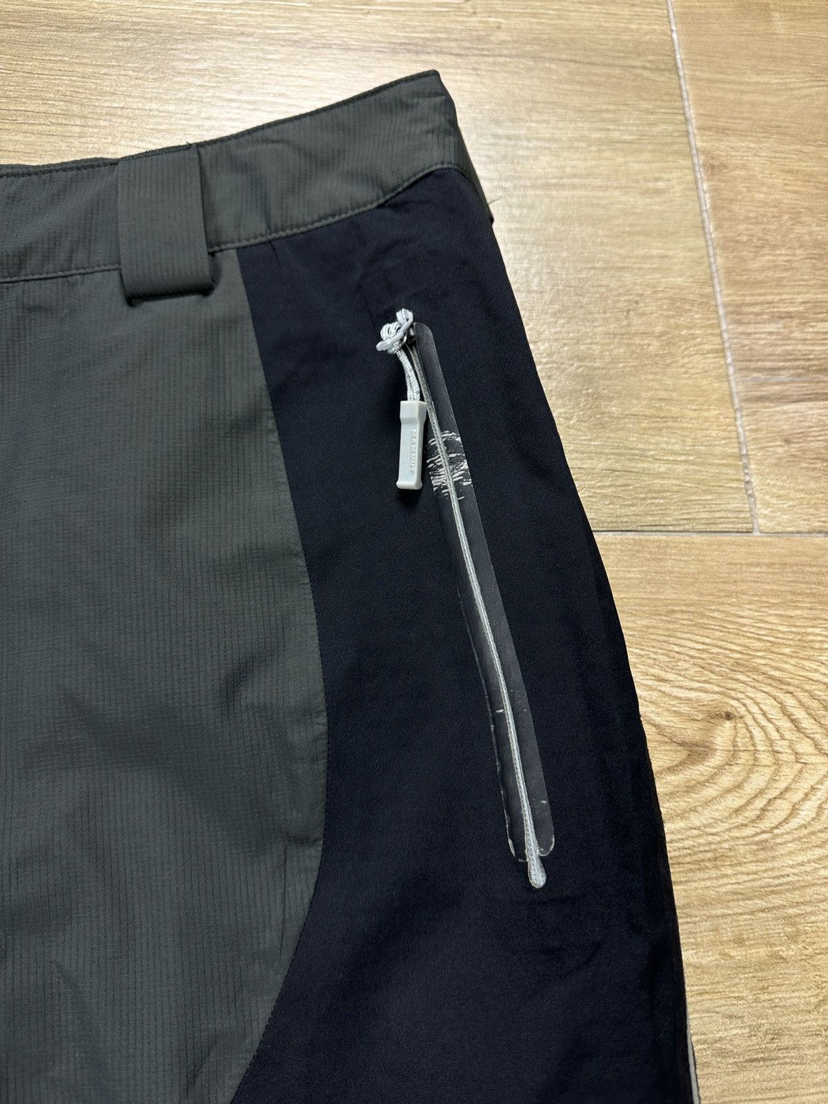 Mammut × Vintage Vintage Mammut Gore-Tex SoftShell Hiking Outdoor Ski Pants W Size 38" / US 16 / IT 52 - 16 Thumbnail