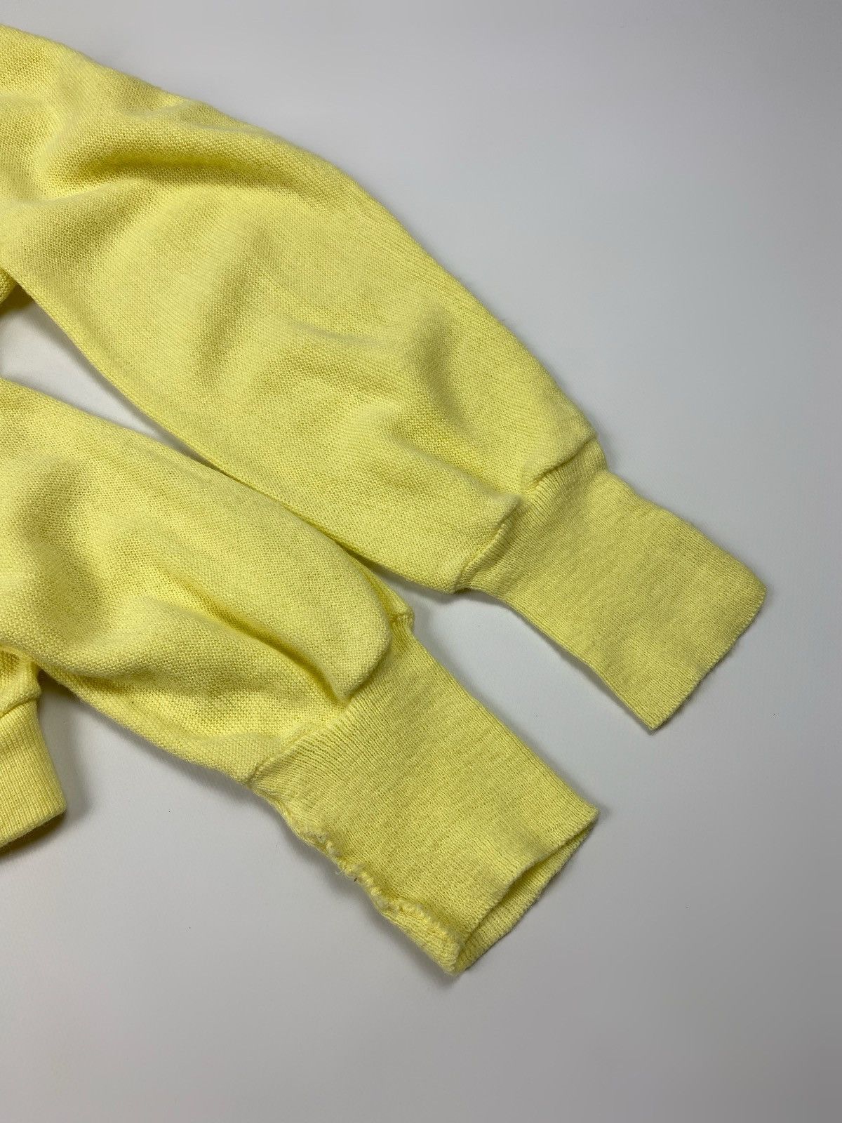 Izod × Lacoste × Vintage Vintage Izod x Lacoste Lemon Cardigan Sweater Size US L / EU 52-54 / 3 - 8 Thumbnail