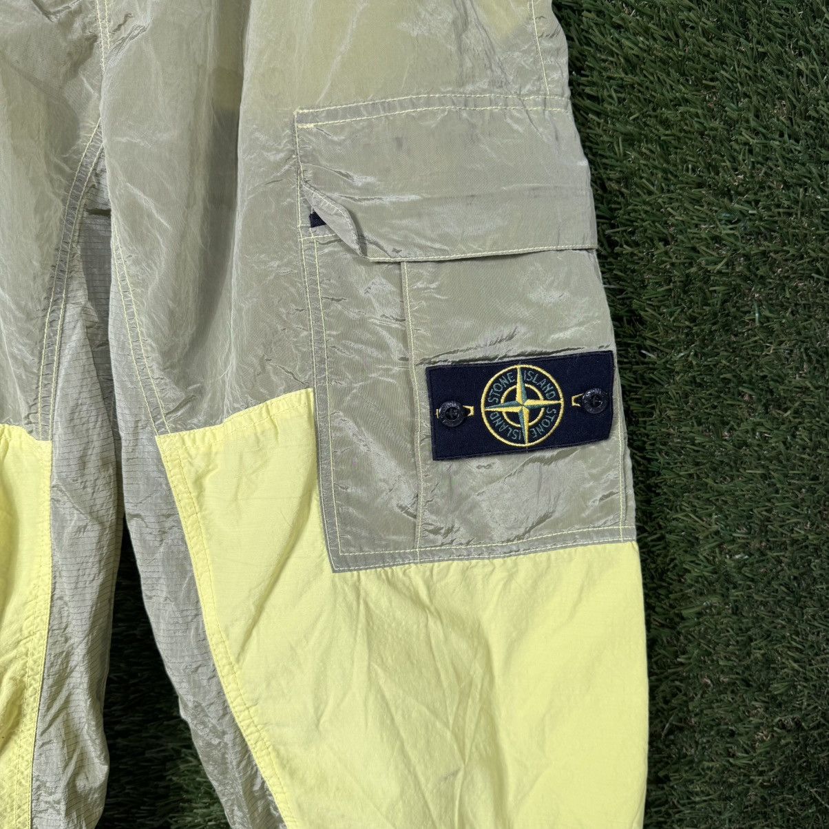 Stone Island Stone Island nylon cargo pants Size US 38 / EU 54 - 4 Thumbnail
