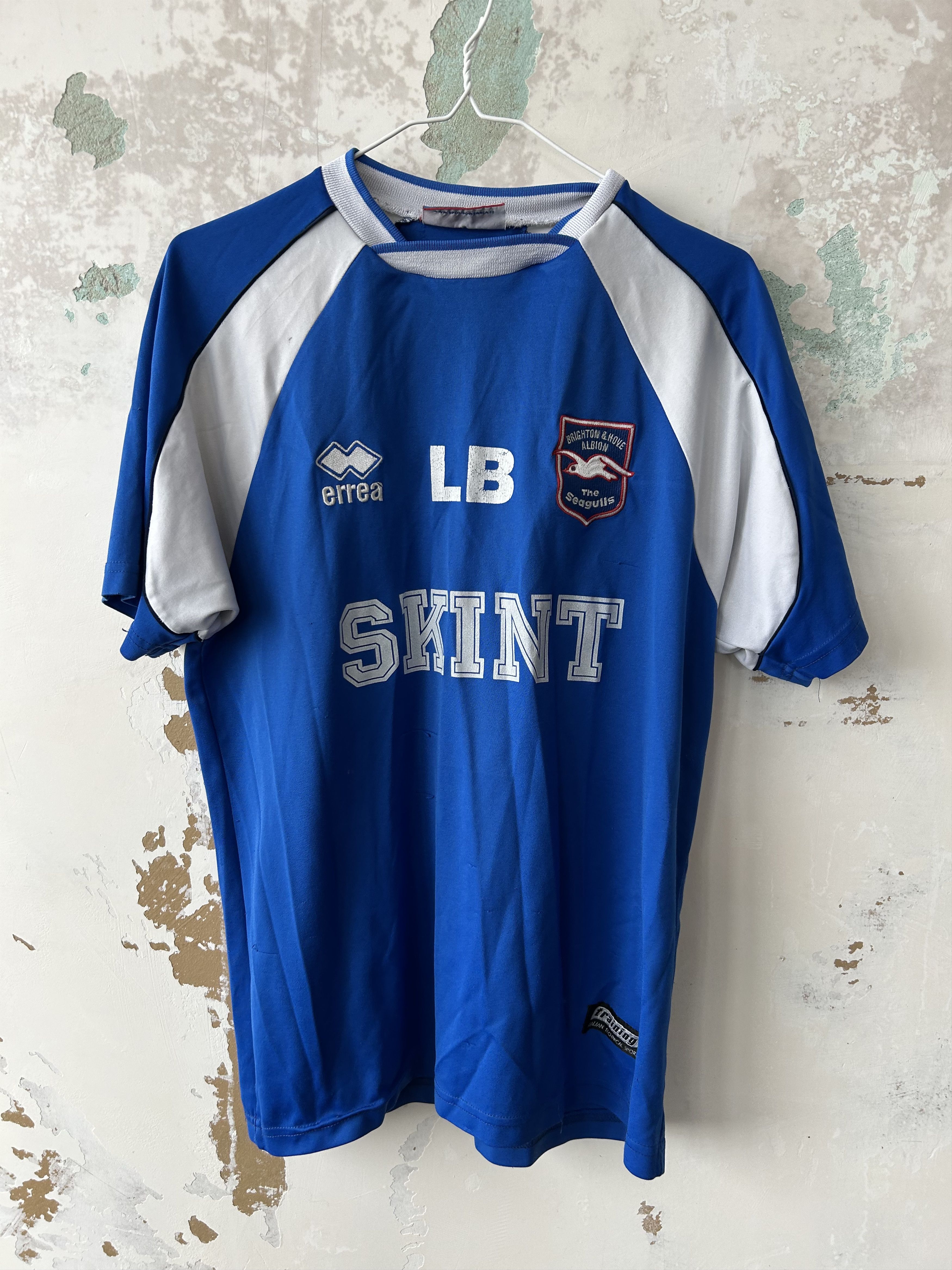 Vintage Brighton Hove Albion Training Football Jersey size S Size US S / EU 44-46 / 1 - 1 Thumbnail