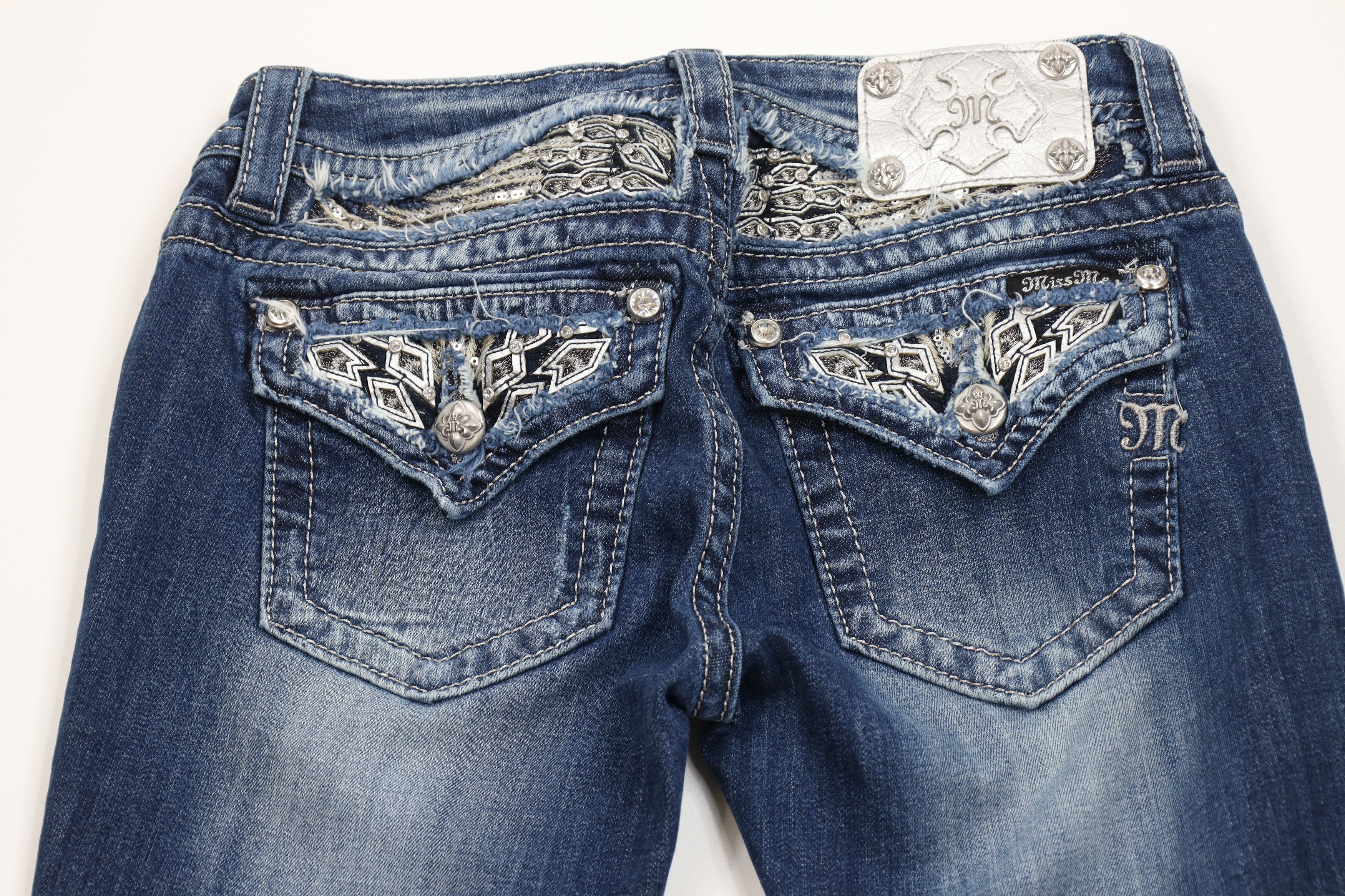 Miss Me Miss Me Stretch Sequined Wings Signature Bootcut Jeans Size 26" / US 2 / IT 38 - 9 Thumbnail