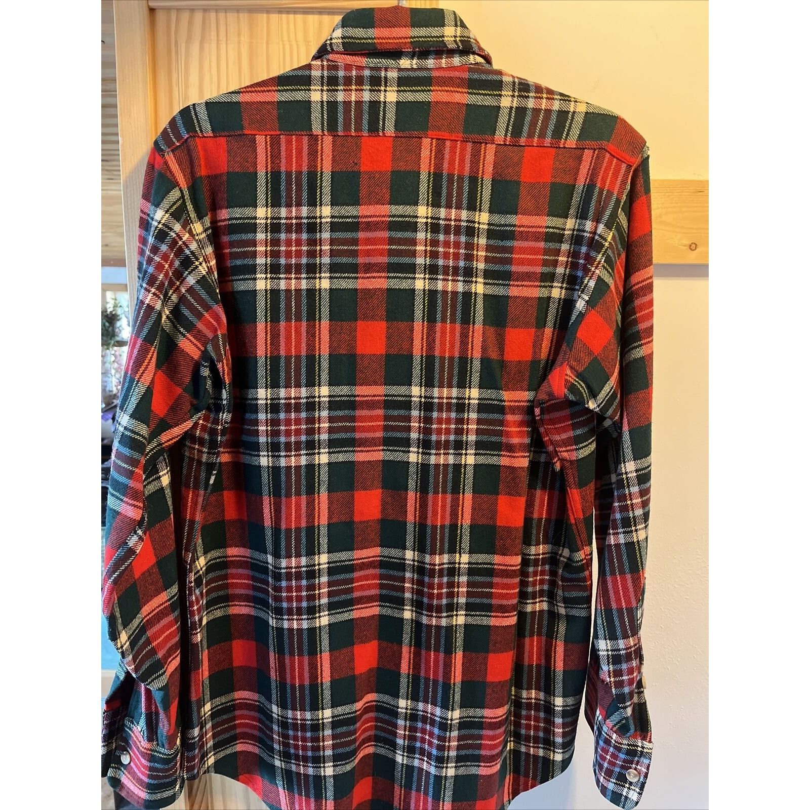 Pendleton Pendleton Lobo VTG Mens M red plaid long sleeve wool flannel Size US M / EU 48-50 / 2 - 14 Thumbnail