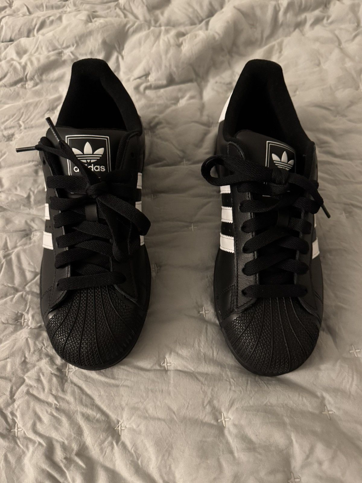 Adidas Adidas Superstar Size US 10 / EU 43 - 3 Thumbnail