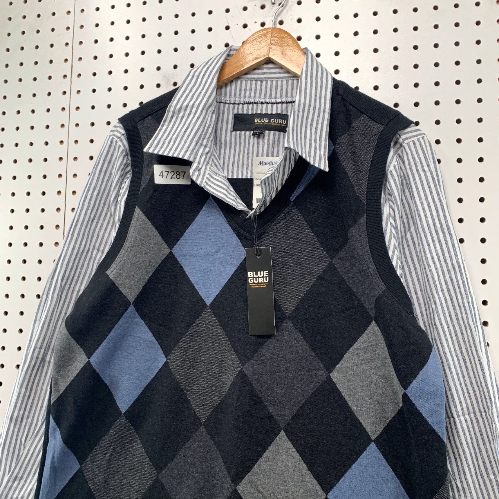 Vintage VINTAGE Blue Guru Argyle Vest Sweater Button Shirt Mens Large Blue School Business Work NWT Size US L / EU 52-54 / 3 - 7 Thumbnail