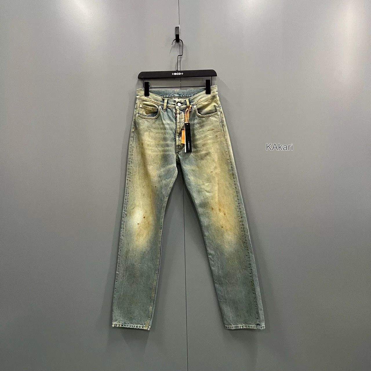 Maison Margiela Maison Margiela Distressed Stone-Wash Jeans Size US 29 - 1 Thumbnail