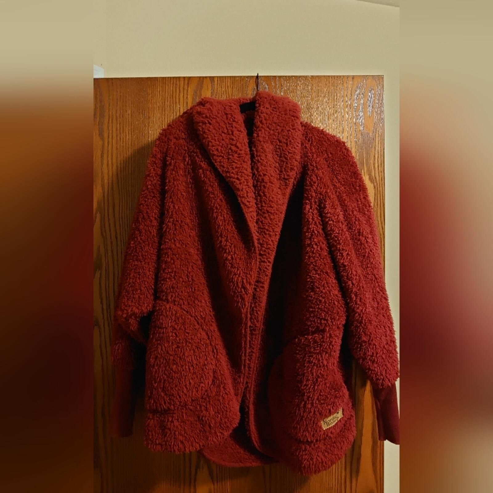 Other Nordic Beach Women's Red Plush Hooded Coat Size ONE SIZE - 2 Thumbnail