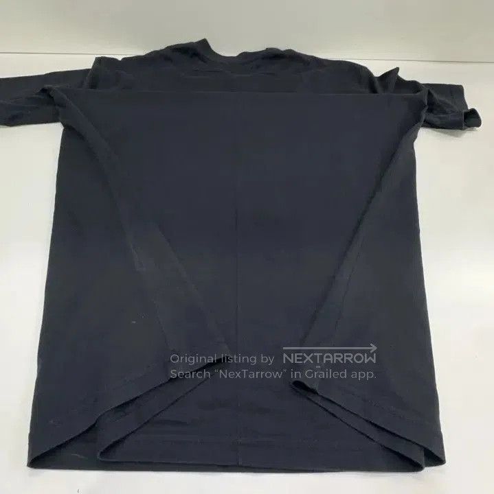Givenchy Givenchy Shark Print Unisex Short Sleeve T-Shirt. Size US S / EU 44-46 / 1 - 9 Thumbnail