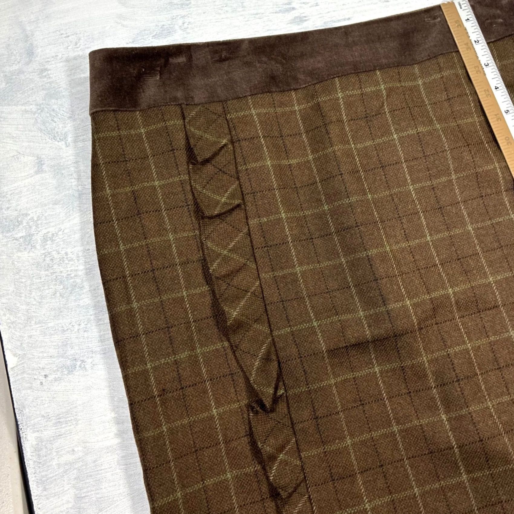 J.McLaughlin VINTAGE? No. J.McLaughlin Wool Brown Plaid Knee Length Skirt Women's Size 12 Size 34" / US 12 / IT 48 - 3 Thumbnail