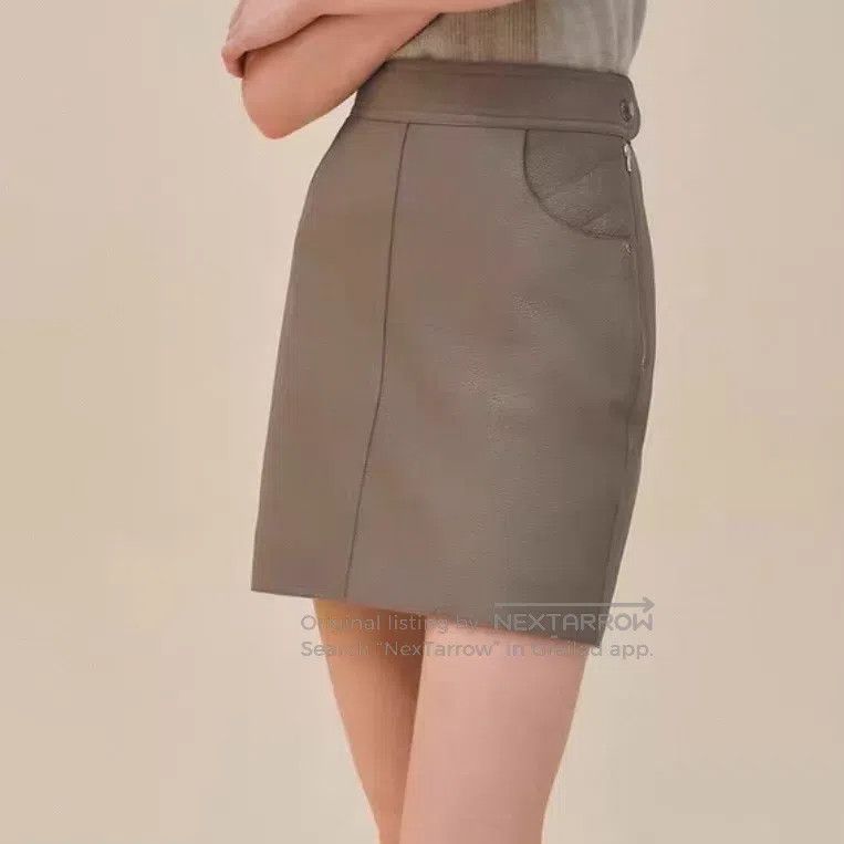 Hermes Hermes Elephant Gray Deer Skin Short Skirt Size 42" / US 20 - 7 Thumbnail