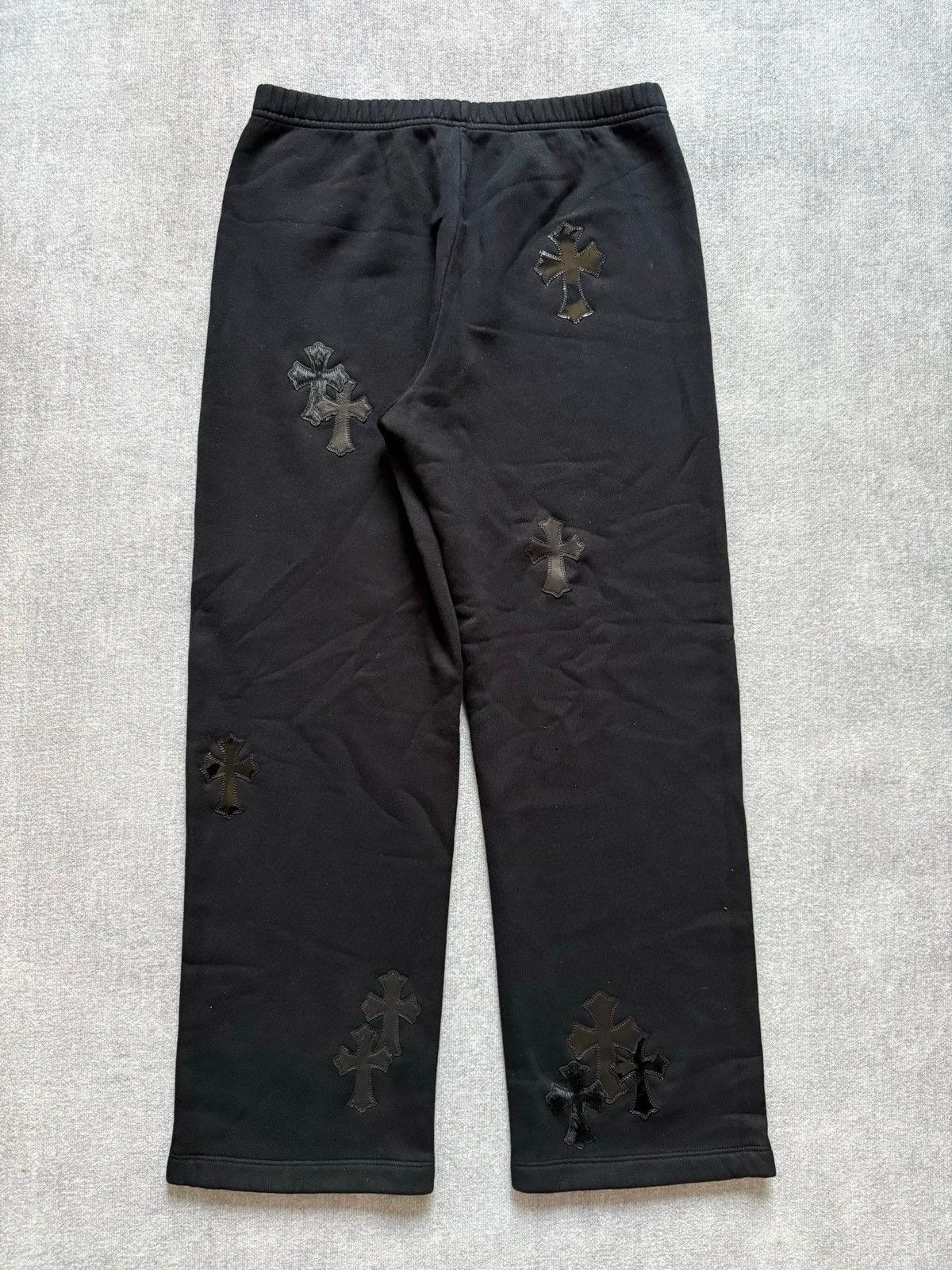 Chrome Hearts Chrome Hearts Oversize Black Cross Patch Sweatpants size S Size 26" / US 2 / IT 38 - 2 Thumbnail