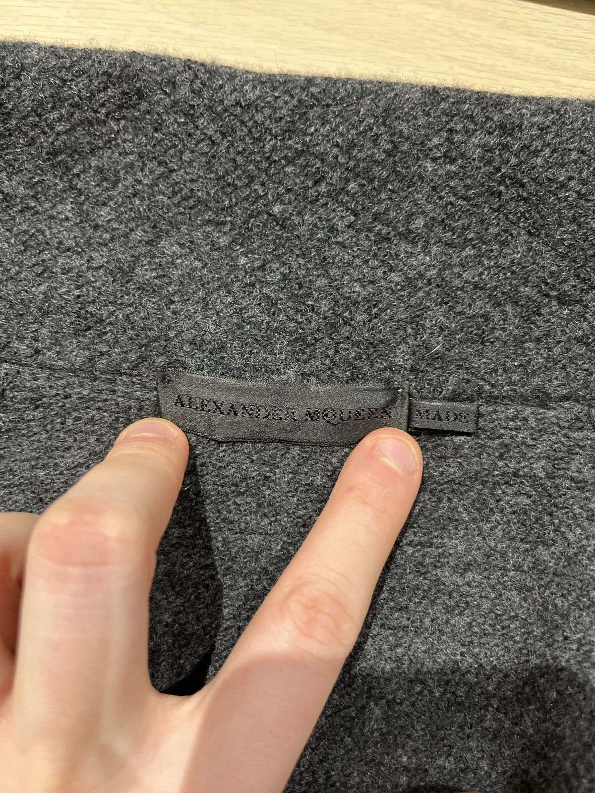 Alexander McQueen × Designer Alexander McQueen double-breasted wool cardigan sweater Size US M / EU 48-50 / 2 - 25 Thumbnail