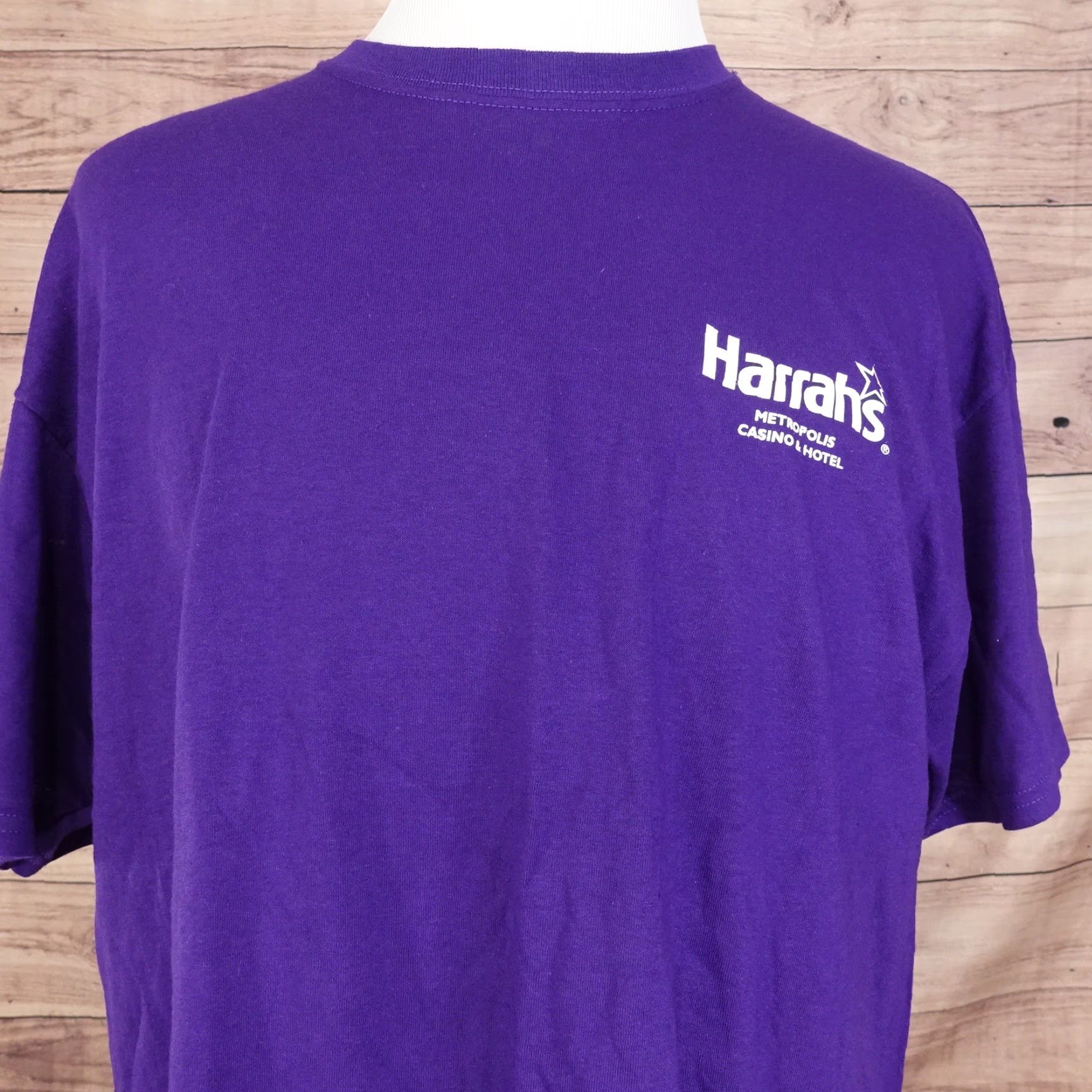 Gildan VINTAGE Harrah's Metropolis Illinois Casino Hotel Purple T-Shirt XL Unisex Cotton Casual 2000s Mens Size US XL / EU 56 / 4 - 5 Thumbnail