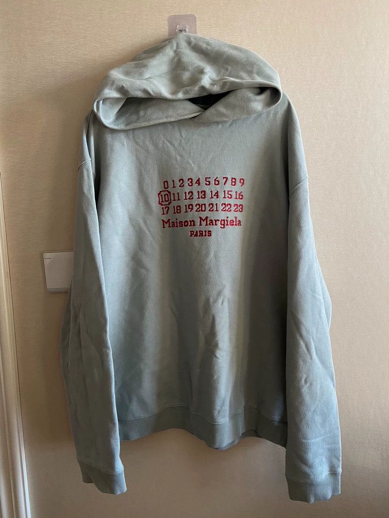 Maison Margiela Maison Margiela Digital tape hooded sweatshirt 2501-Nextarr Size US S / EU 44-46 / 1 - 1 Thumbnail