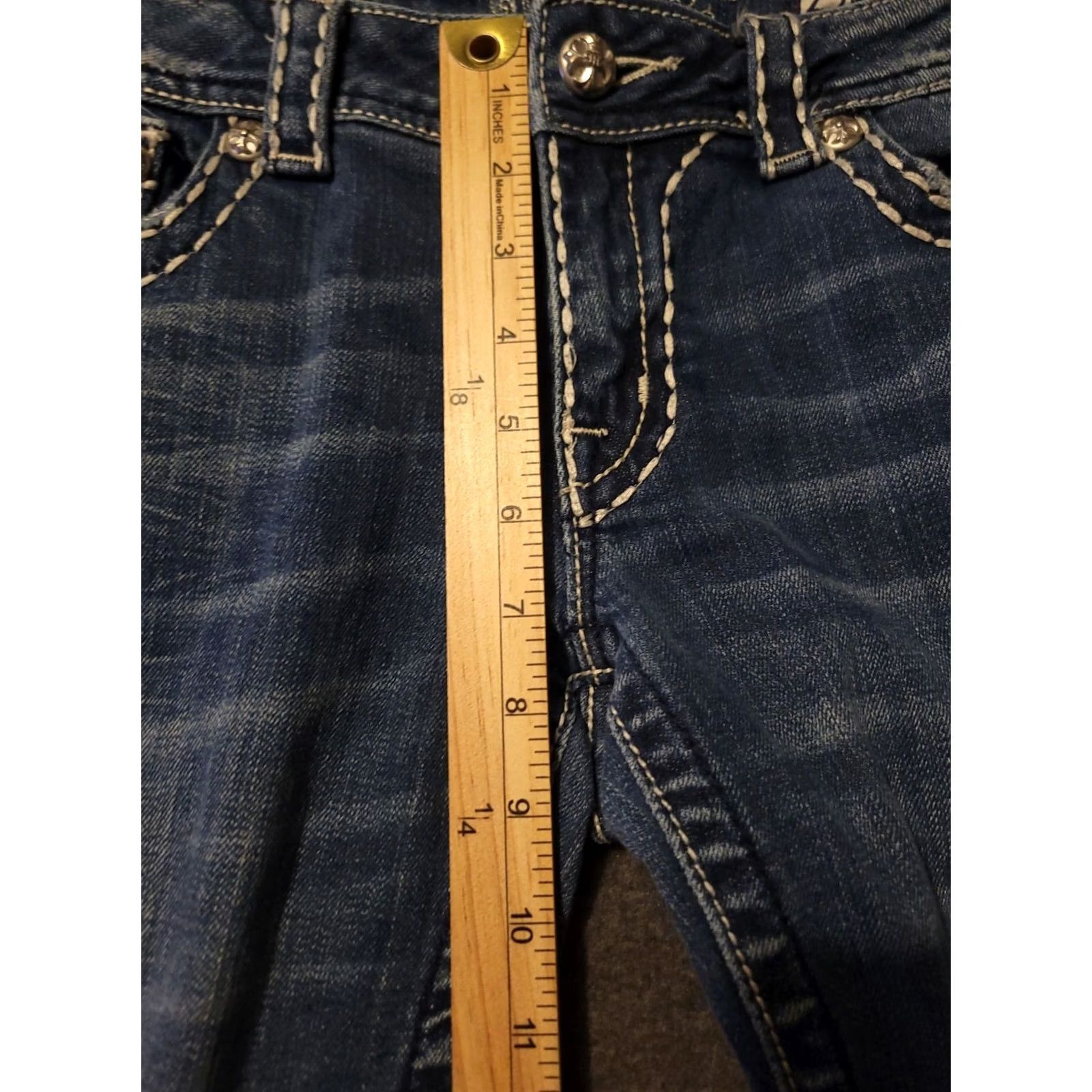 Miss Me Miss Me Cropped Jeans Women's 29 Low Rise Blue Stretch Denim Button Embroidered Rhinestone Pockets Distressed Regular Inseam 20" Jeans Womens Size 29" - 6 Thumbnail