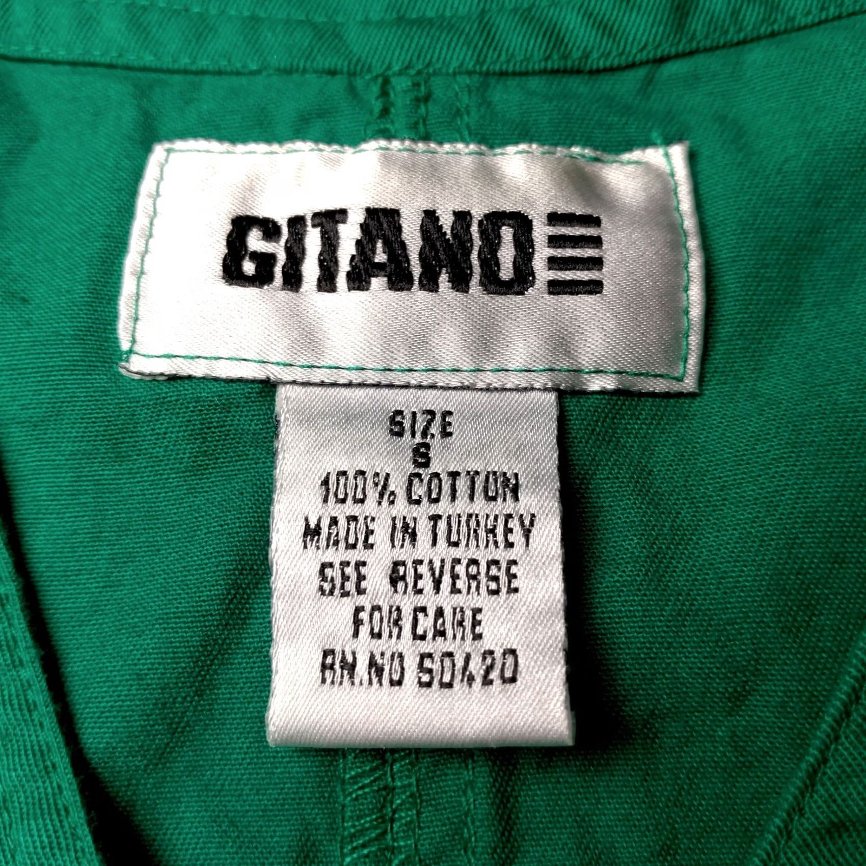 Vintage VINTAGE Gitano Shirt Women Small Kelly Green Twill Button Up V Neck 90s Classic Casual Mens Womens Girls Boys Size S / US 4 / IT 40 - 6 Thumbnail