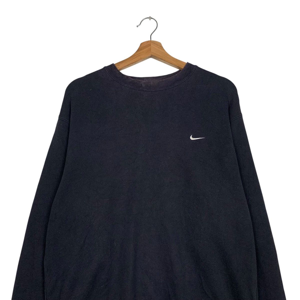 Nike Y2K NIKE Embroidery Small Logo Crewneck Sweatshirt #2198-C97 Size US M / EU 48-50 / 2 - 2 Thumbnail