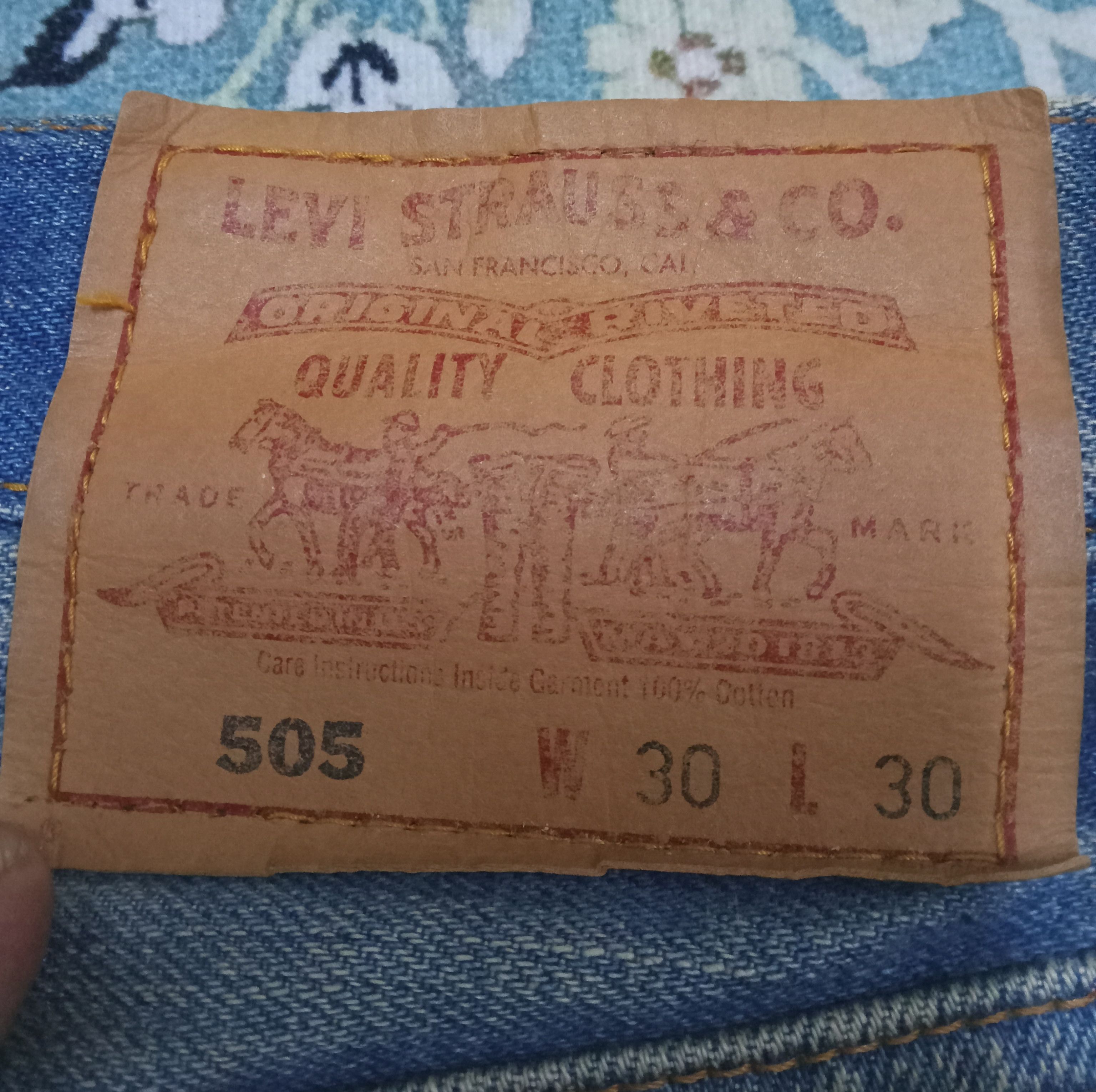 Levi's Vintage Levi's 505 Rare Special Edition Leather Patch Jeans Size US 30 / EU 46 - 3 Thumbnail