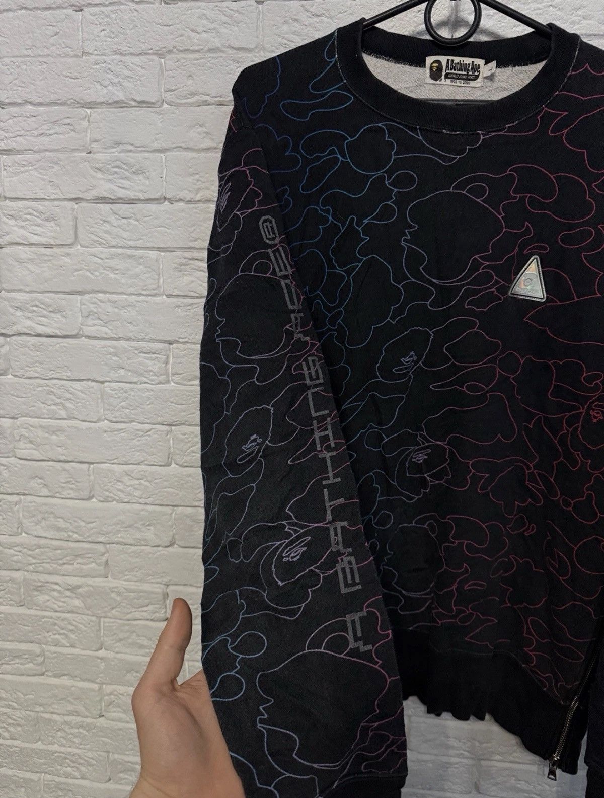 Bape VTG A Bathing Ape Camo Sweatshirt Zip Logo Camouflage Bape Size US L / EU 52-54 / 3 - 11 Thumbnail