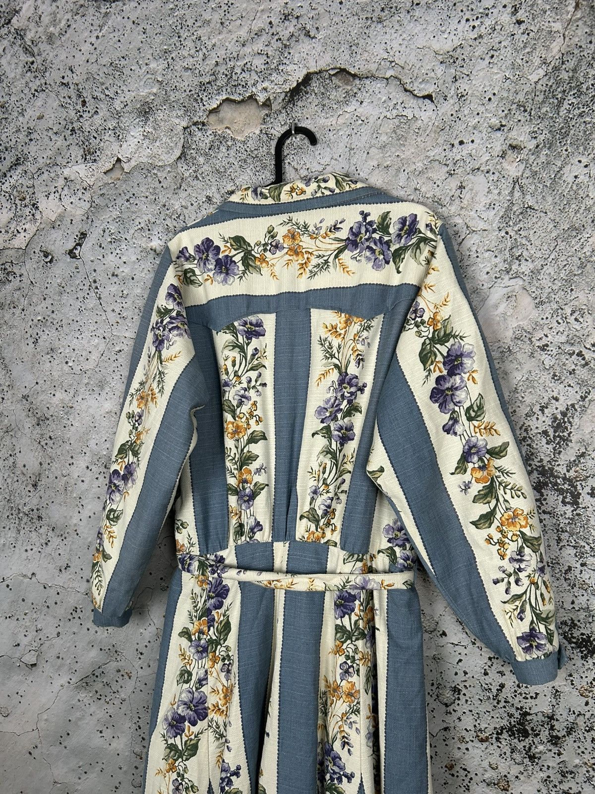 Japanese Brand Avant Garde Floral Coat Jacket Alternative 90s Vintage Size US L / EU 52-54 / 3 - 6 Thumbnail