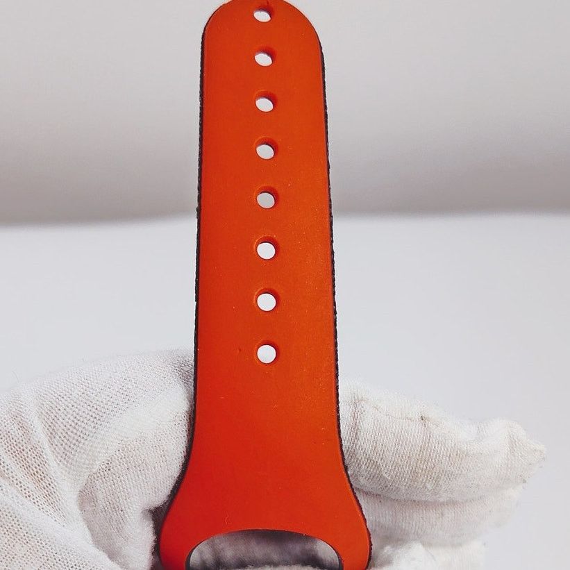 Disney Disney Cruise Line Mickey Mouse Red Oceaneer Club MagicBand Size ONE SIZE - 4 Thumbnail
