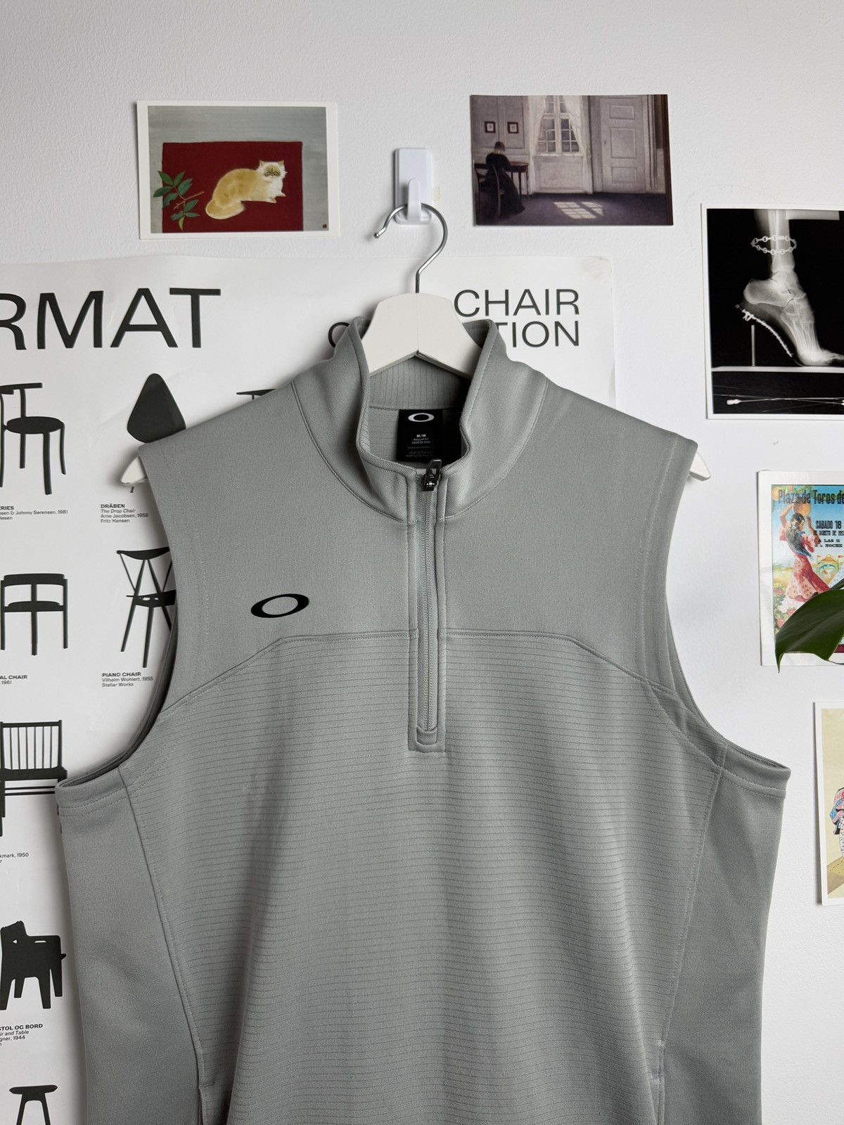 Oakley × Vintage Vintage y2k Oakley small logo lightweight vest M gorpcore Size US M / EU 48-50 / 2 - 3 Thumbnail