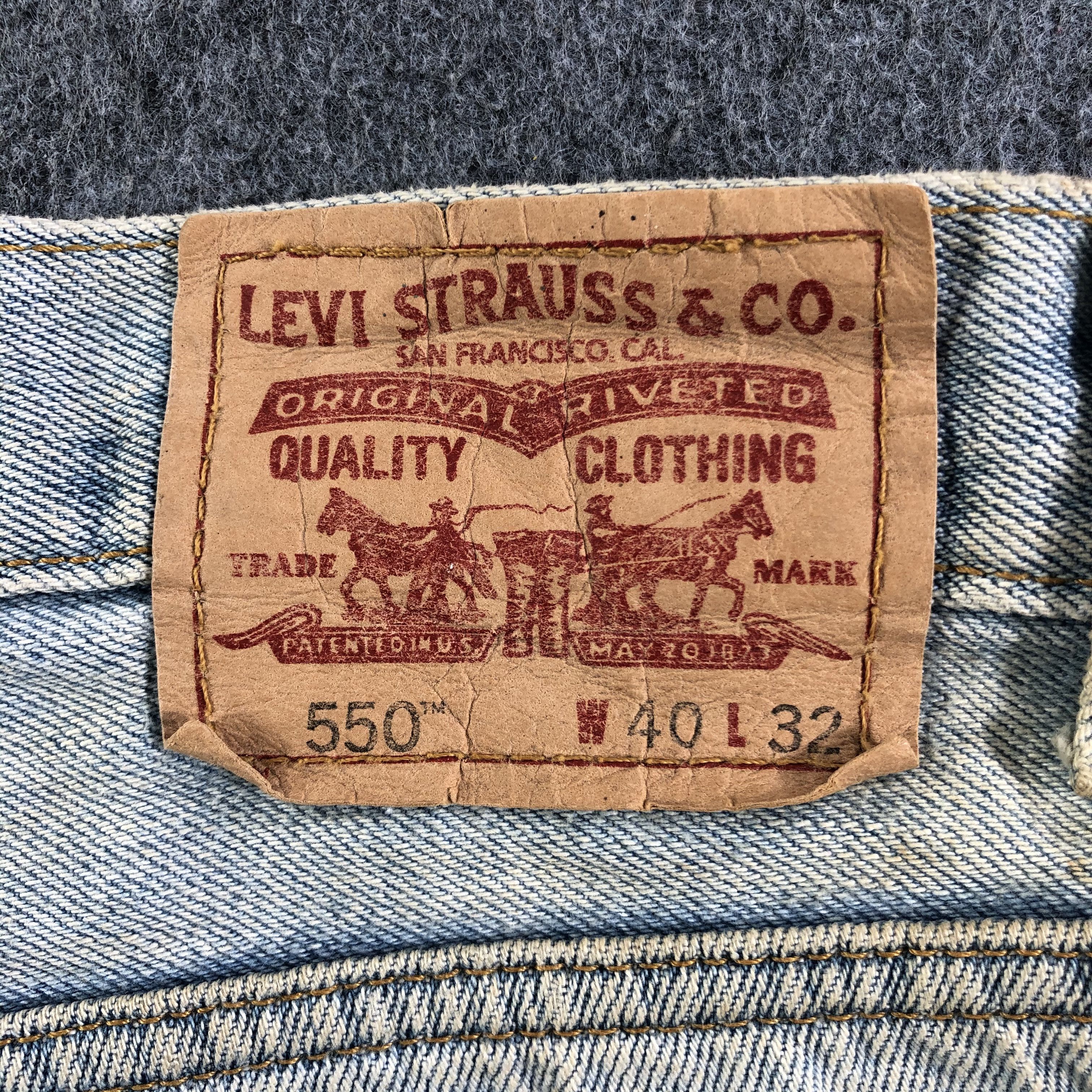 Levi's Vintage Light Wash Levis 550 Jeans-J2784 Size US 43 - 5 Thumbnail