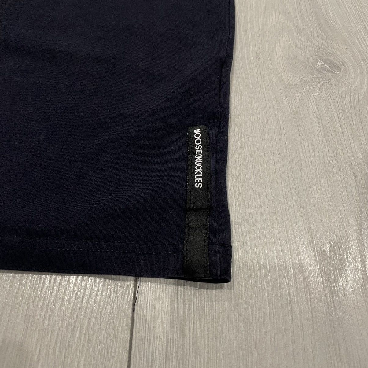 Moose Knuckles Moose Knuckles Mini Logo Tee Shirt old money luxury Size US L / EU 52-54 / 3 - 3 Thumbnail