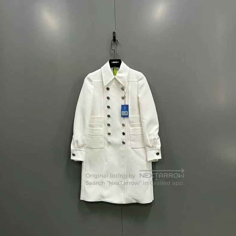 Miu Miu Miu Miu 38 White double-breasted lapel coat Size M / US 6-8 / IT 42-44 - 1 Thumbnail