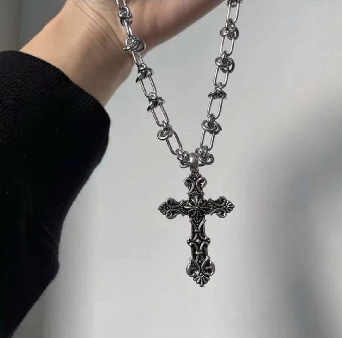 Jewelry Cross Linked Chain Punk Gothic Necklace Size ONE SIZE - 1 Thumbnail