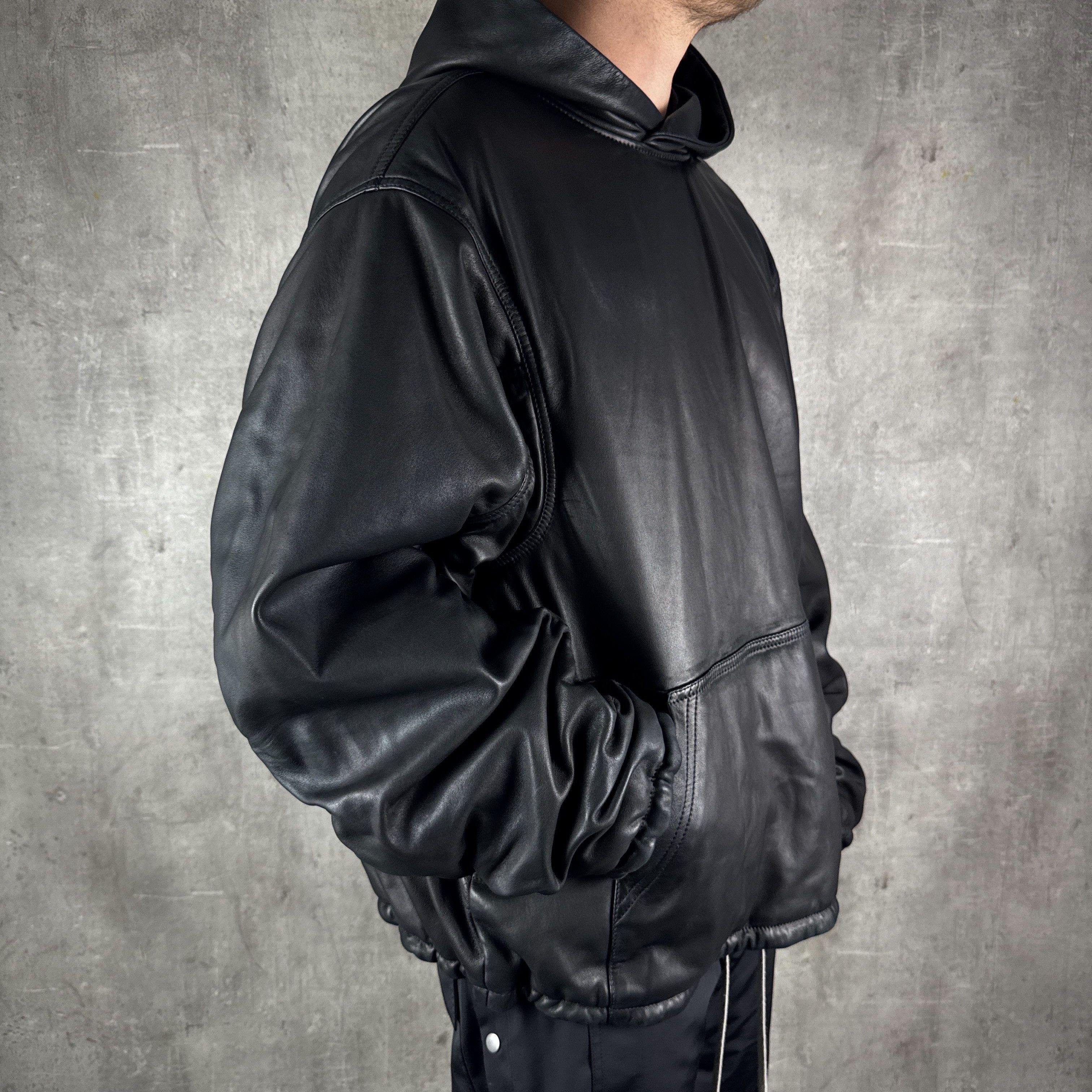 Balenciaga BALENCIAGA Oversized Leather Hoodie Size US S / EU 44-46 / 1 - 6 Thumbnail