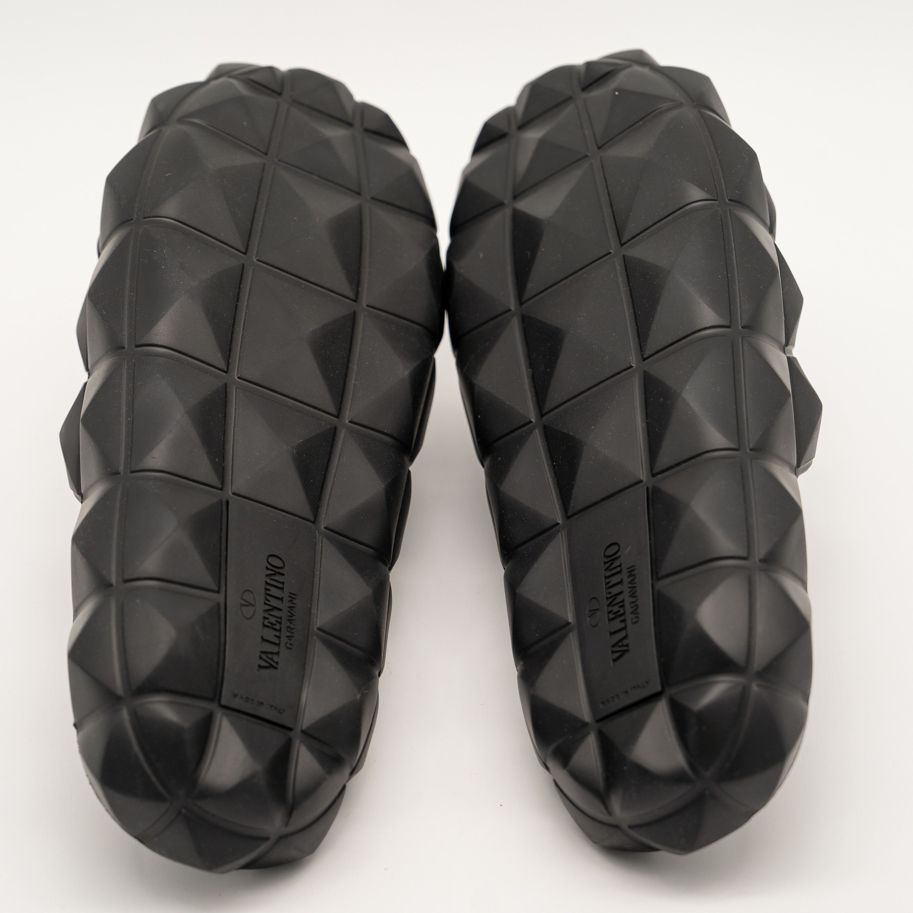 Valentino 42 eu 9 us Valentino Garavani Roman Stud Turtle Black Slide Size US 9 / EU 42 - 6 Thumbnail